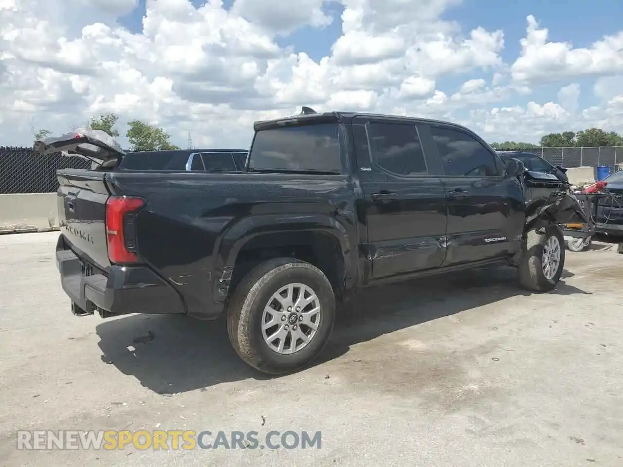 3 Фотография поврежденного автомобиля 3TYKB5FN7RT009893 TOYOTA TACOMA 2024