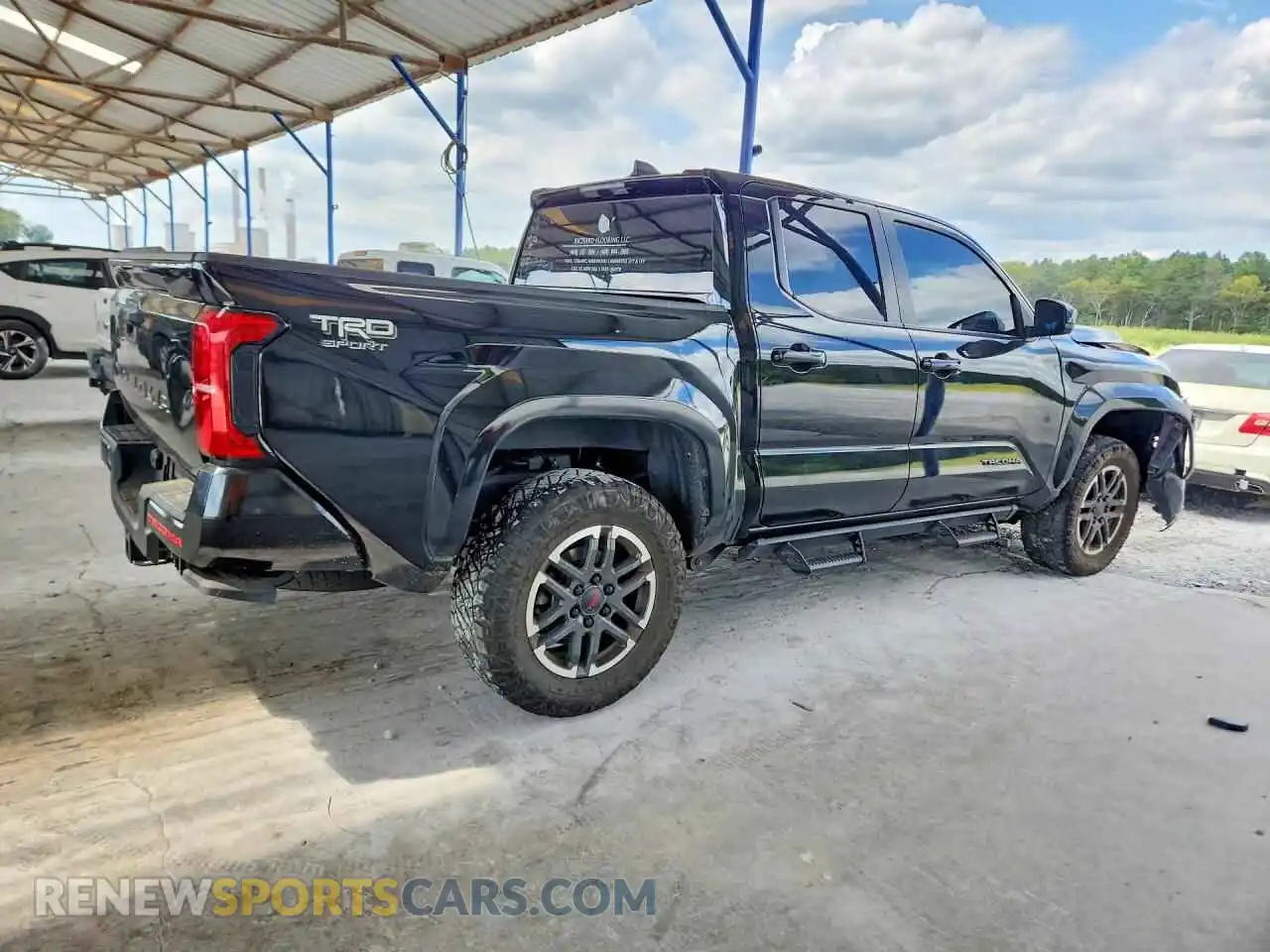 3 fotografías del automóvil dañado 3TYKB5FNXRT007345 TOYOTA TACOMA 2024