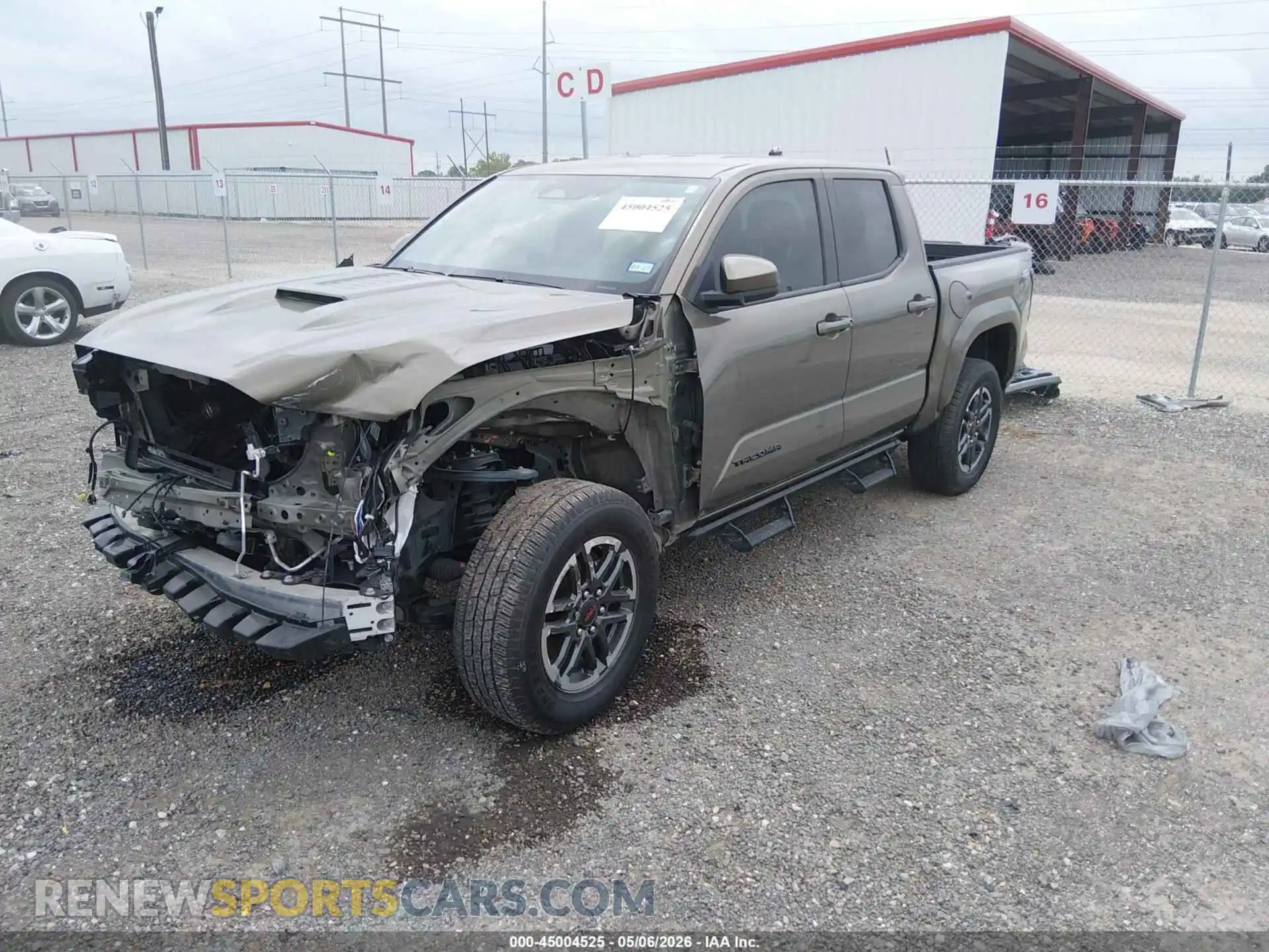 2 Фотография поврежденного автомобиля 3TMKB5FN4SM030833 TOYOTA TACOMA 2025