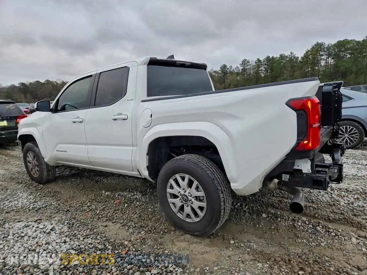 2 Photograph of a damaged car 3TMKB5FN5SM038052 TOYOTA TACOMA 2025