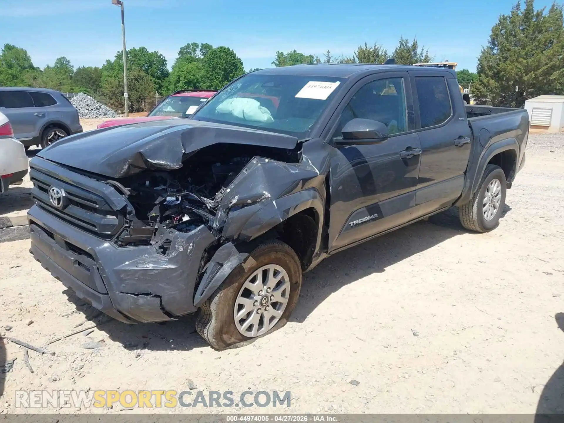 2 Фотография поврежденного автомобиля 3TMKB5FN6SM040635 TOYOTA TACOMA 2025