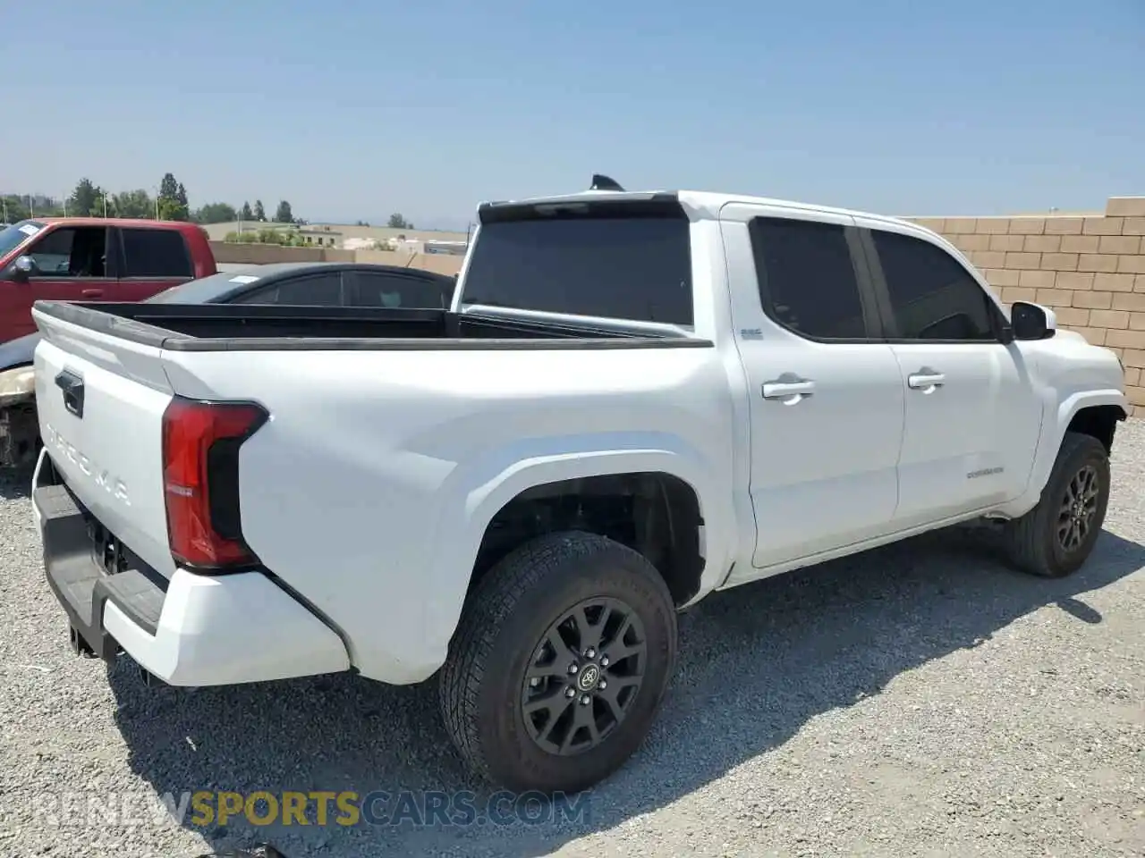 3 Photograph of a damaged car 3TMKB5FN9SM028057 TOYOTA TACOMA 2025