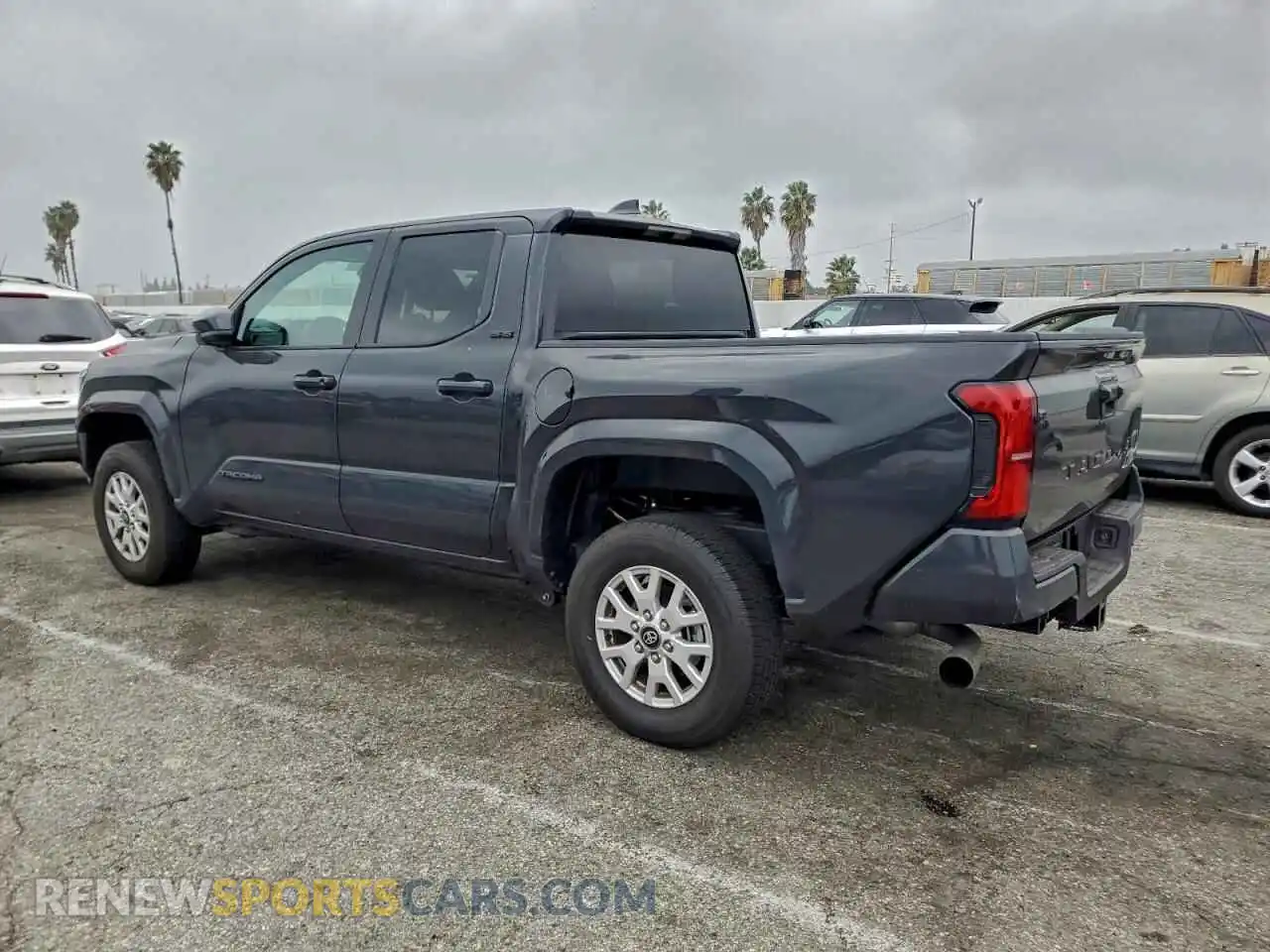 2 Фотография поврежденного автомобиля 3TMKB5FN9SM032710 TOYOTA TACOMA 2025