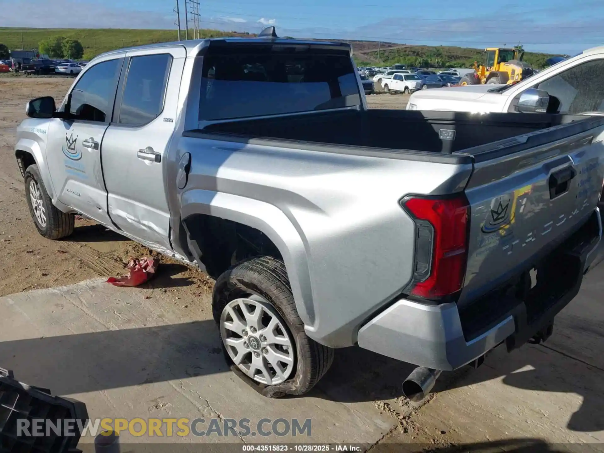 3 Photograph of a damaged car 3TYKB5FN1ST022435 TOYOTA TACOMA 2025