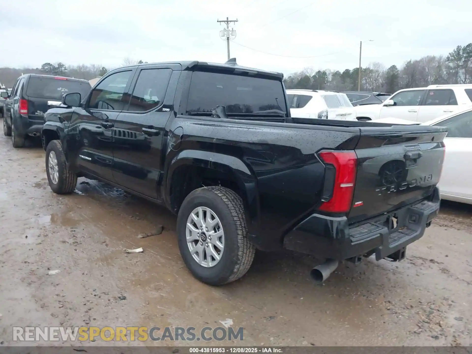 3 Photograph of a damaged car 3TYKB5FN3ST018497 TOYOTA TACOMA 2025