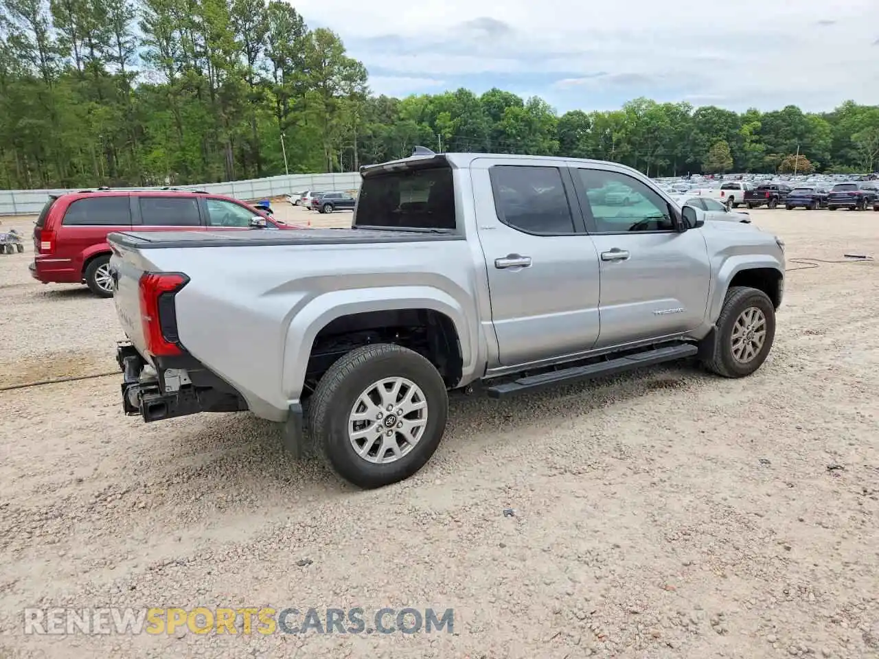 3 Photograph of a damaged car 3TYKB5FN4ST023529 TOYOTA TACOMA 2025