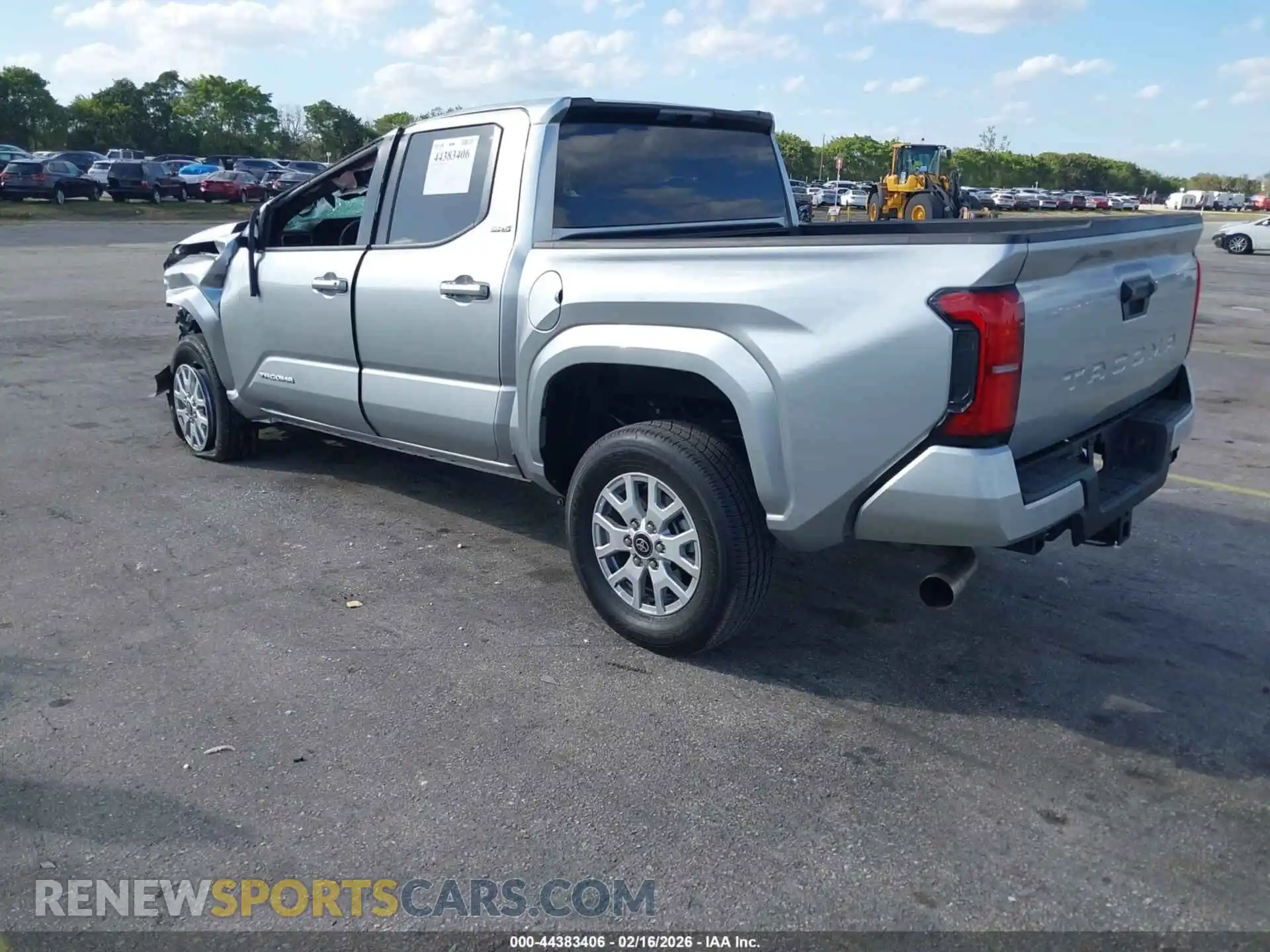 3 Photograph of a damaged car 3TYKB5FN6ST022687 TOYOTA TACOMA 2025