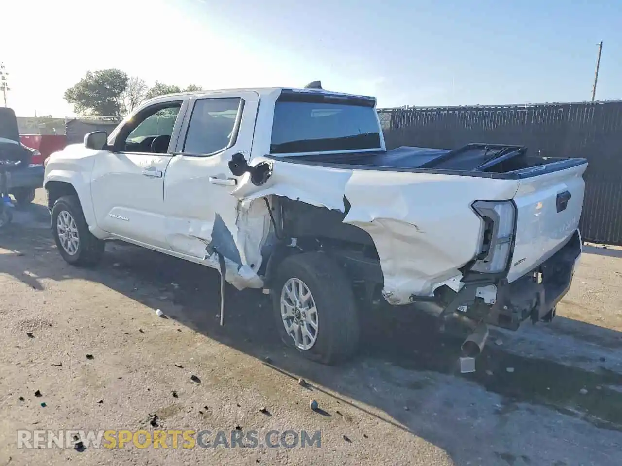 2 Фотография поврежденного автомобиля 3TYKB5FN6ST028683 TOYOTA TACOMA 2025