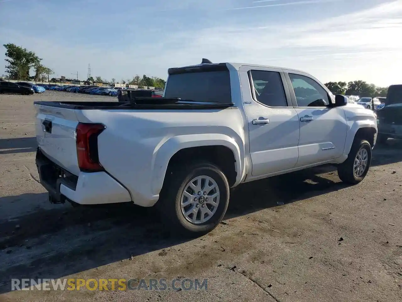 3 Фотография поврежденного автомобиля 3TYKB5FN6ST028683 TOYOTA TACOMA 2025