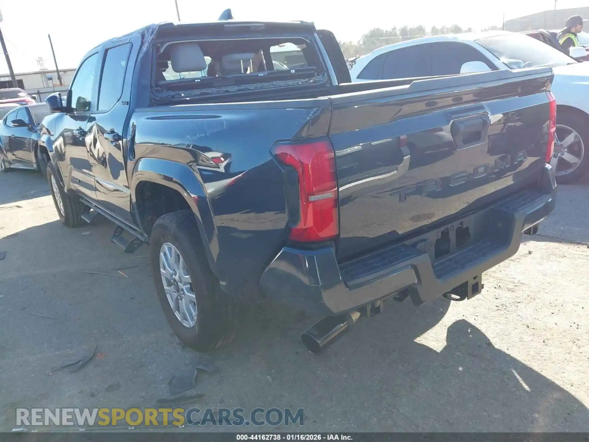 3 Photograph of a damaged car 3TYKB5FN8ST017281 TOYOTA TACOMA 2025