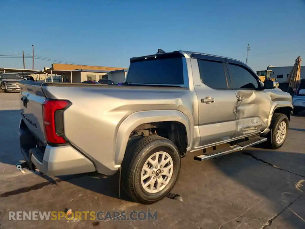3 fotografías del automóvil dañado 3TYKB5FN8ST019094 TOYOTA TACOMA 2025
