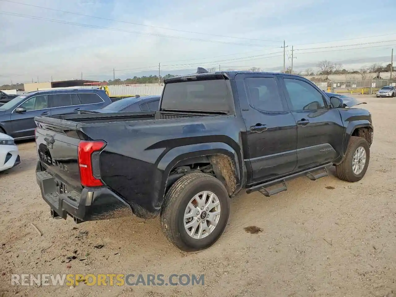 3 Photograph of a damaged car 3TYKB5FN8ST024070 TOYOTA TACOMA 2025