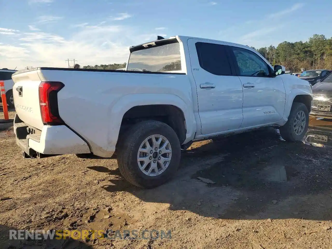 3 Photograph of a damaged car 3TYKB5FN9ST024529 TOYOTA TACOMA 2025