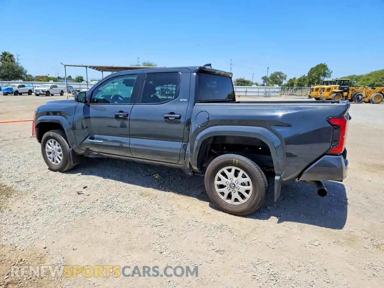 2 Фотография поврежденного автомобиля 3TYKB5FNXST024779 TOYOTA TACOMA 2025