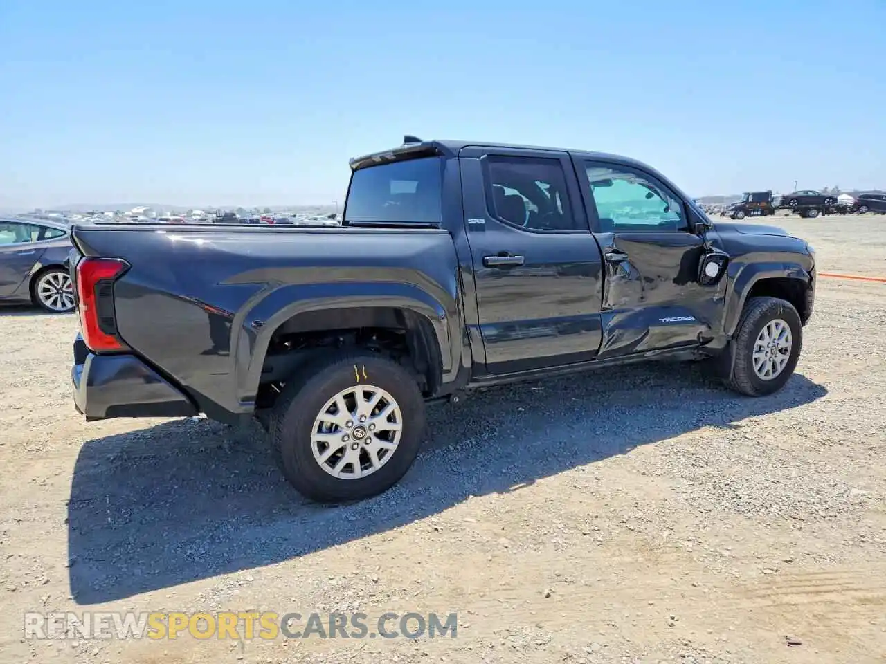 3 Фотография поврежденного автомобиля 3TYKB5FNXST024779 TOYOTA TACOMA 2025
