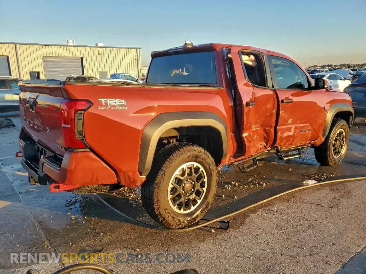 3 Photograph of a damaged car 3TYLC5LN3ST032504 TOYOTA TACOMA 2025