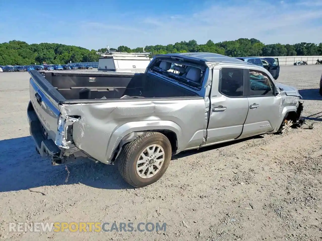 3 fotografías del automóvil dañado 3TMKB5FN0TM061532 TOYOTA TACOMA 2026