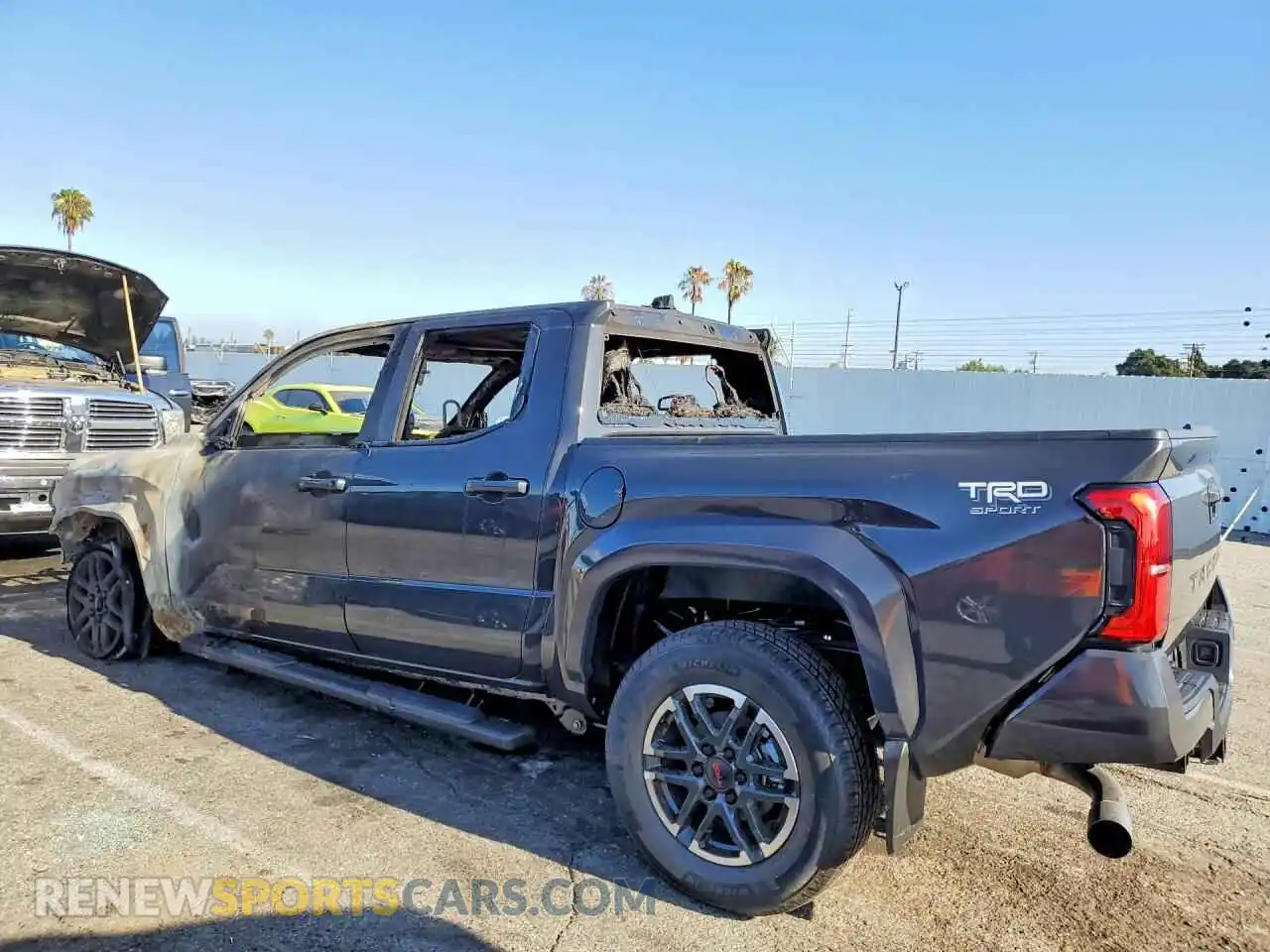 2 Photograph of a damaged car 3TMKB5FN1TM065251 TOYOTA TACOMA 2026