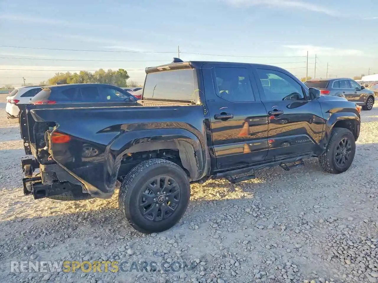 3 Фотография поврежденного автомобиля 3TMKB5FN3TM055269 TOYOTA TACOMA 2026