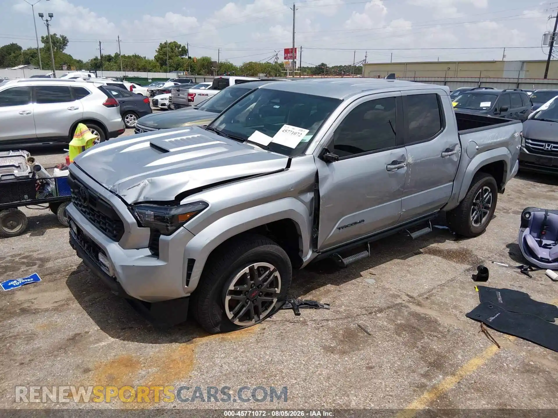 2 fotografías del automóvil dañado 3TMKB5FN3TM073674 TOYOTA TACOMA 2026