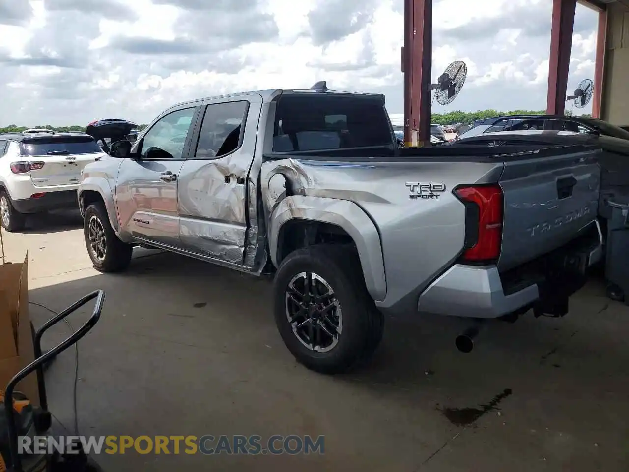 2 Фотография поврежденного автомобиля 3TMKB5FN5TM065527 TOYOTA TACOMA 2026