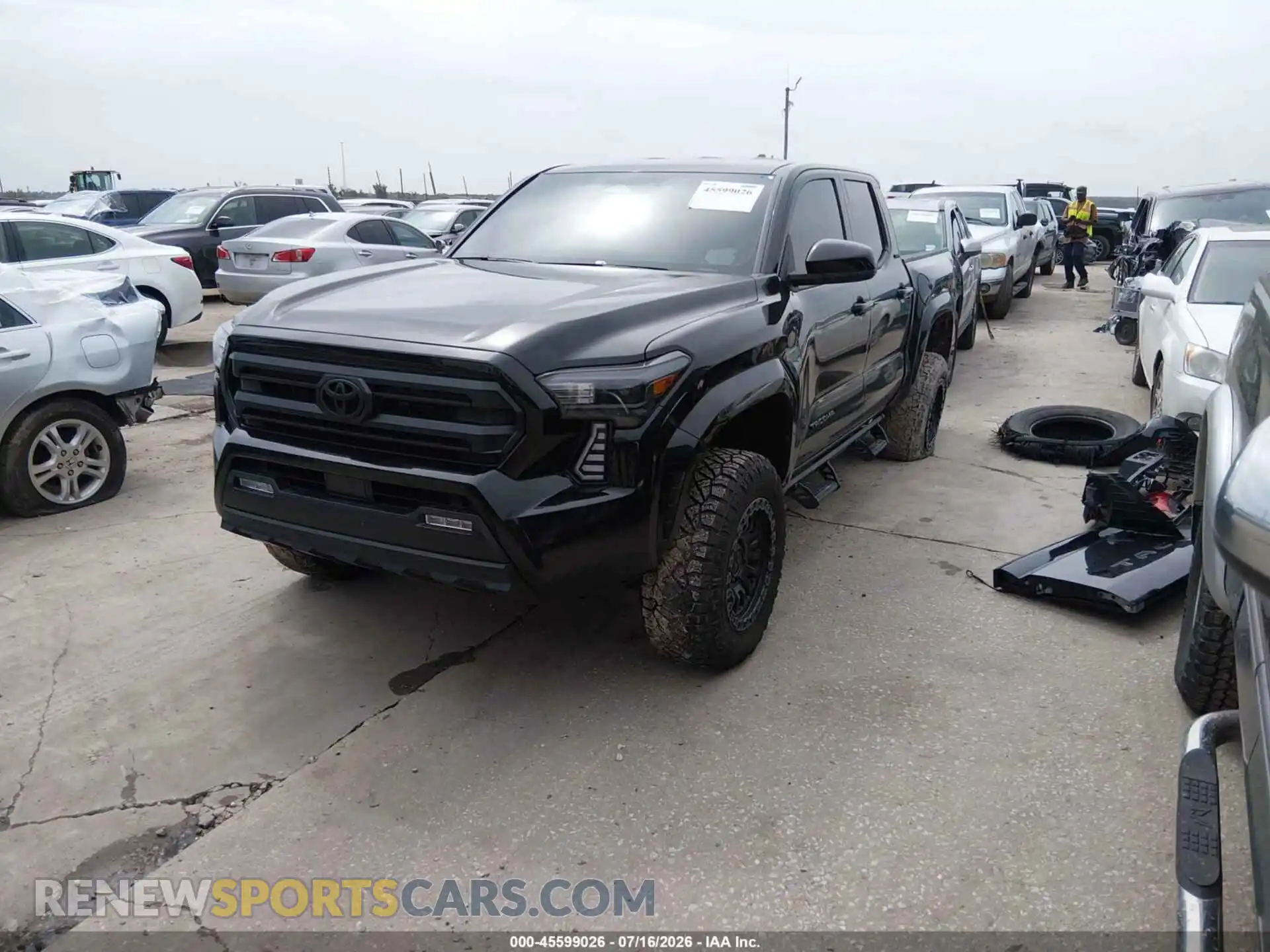 2 fotografías del automóvil dañado 3TMKB5FN7TM066145 TOYOTA TACOMA 2026
