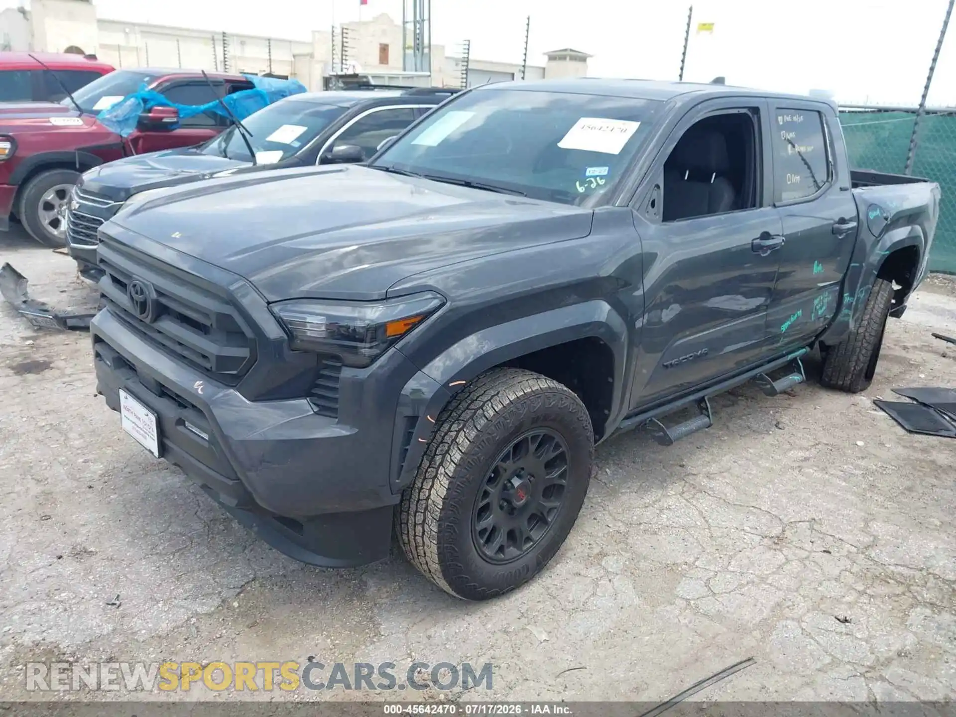 2 Фотография поврежденного автомобиля 3TMKB5FN9TM055650 TOYOTA TACOMA 2026