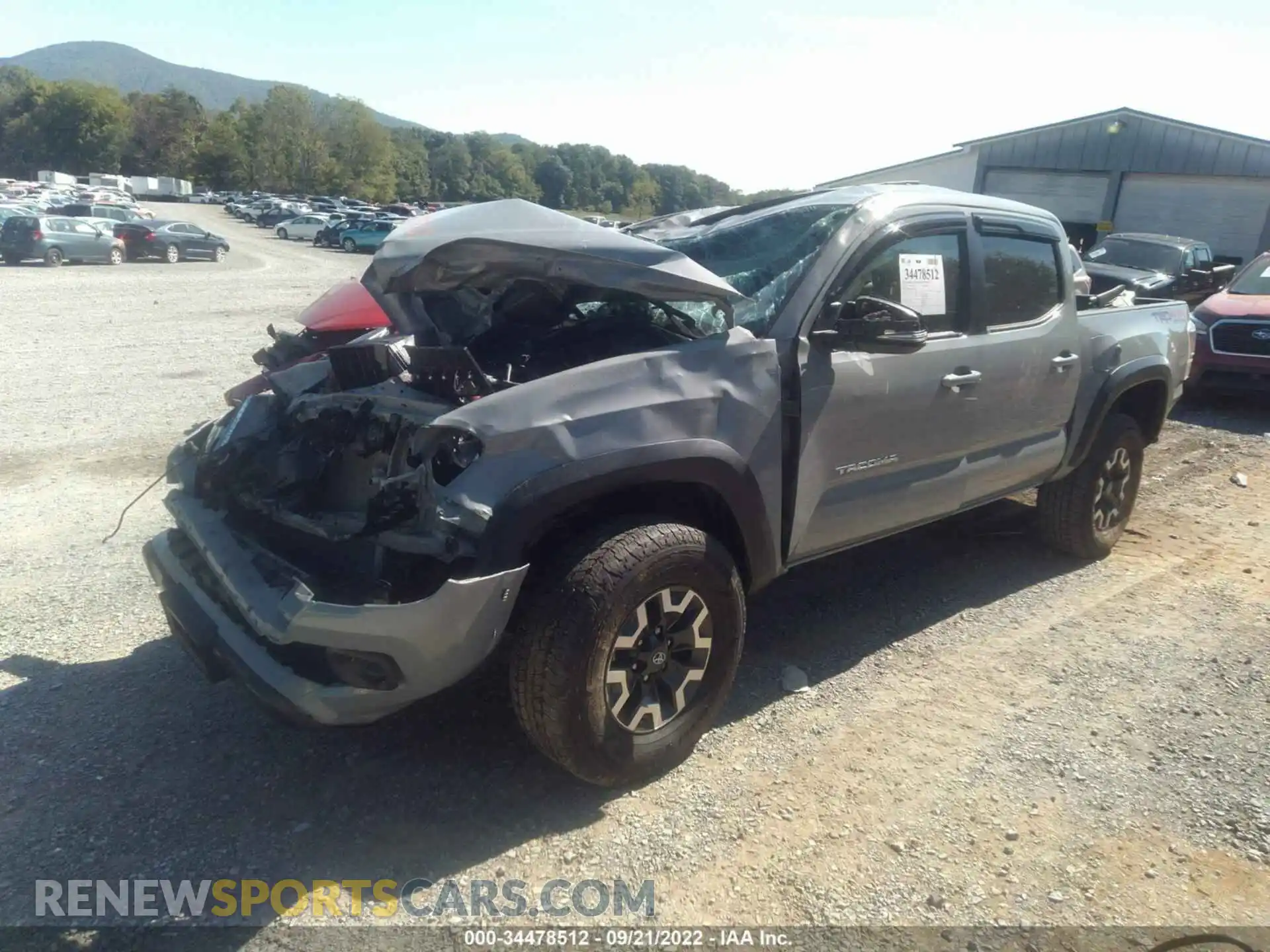 2 Фотография поврежденного автомобиля 3TMCZ5AN1MM381760 TOYOTA TACOMA 4WD 2021