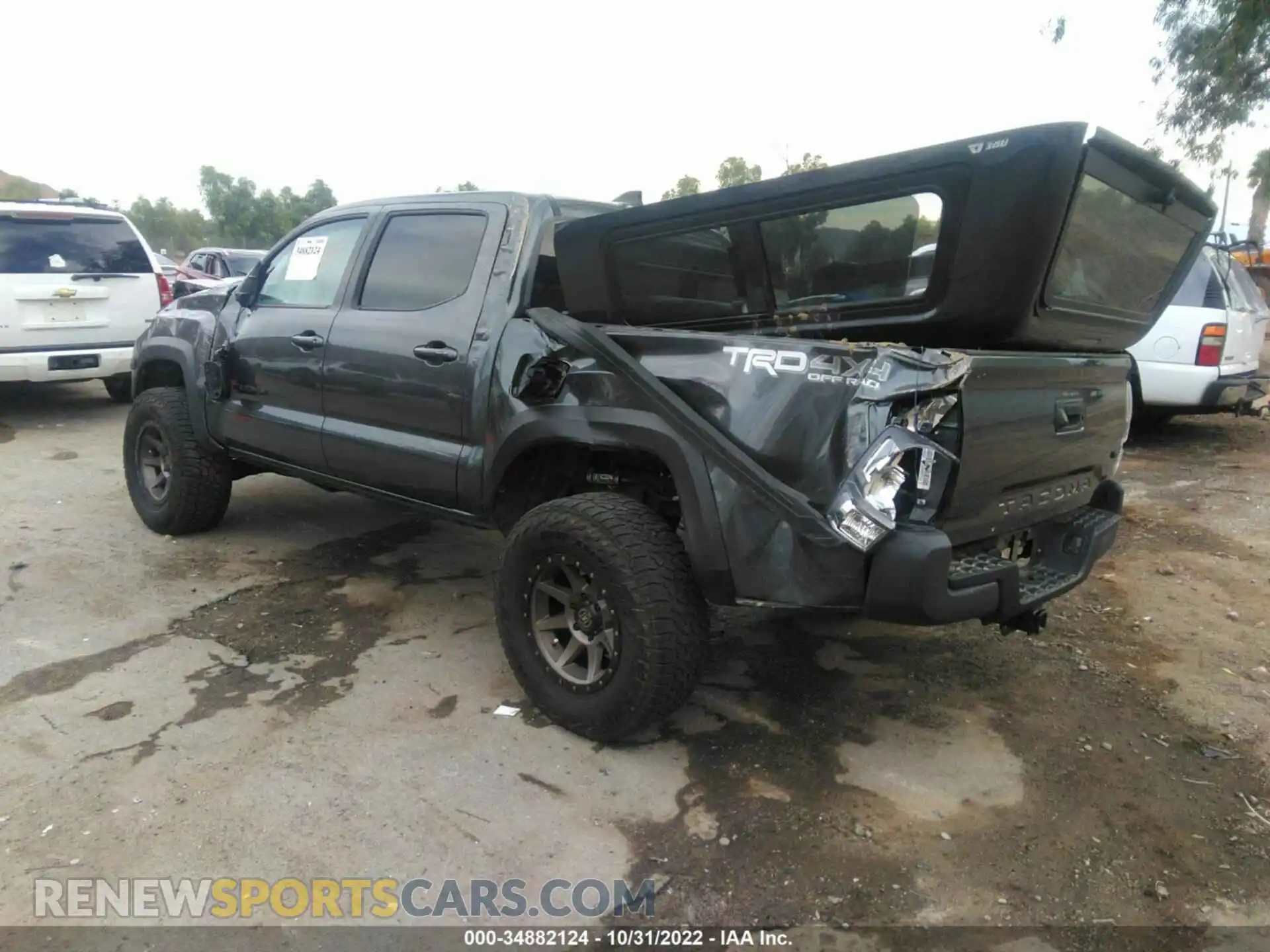 3 Фотография поврежденного автомобиля 3TMCZ5AN1MM409833 TOYOTA TACOMA 4WD 2021