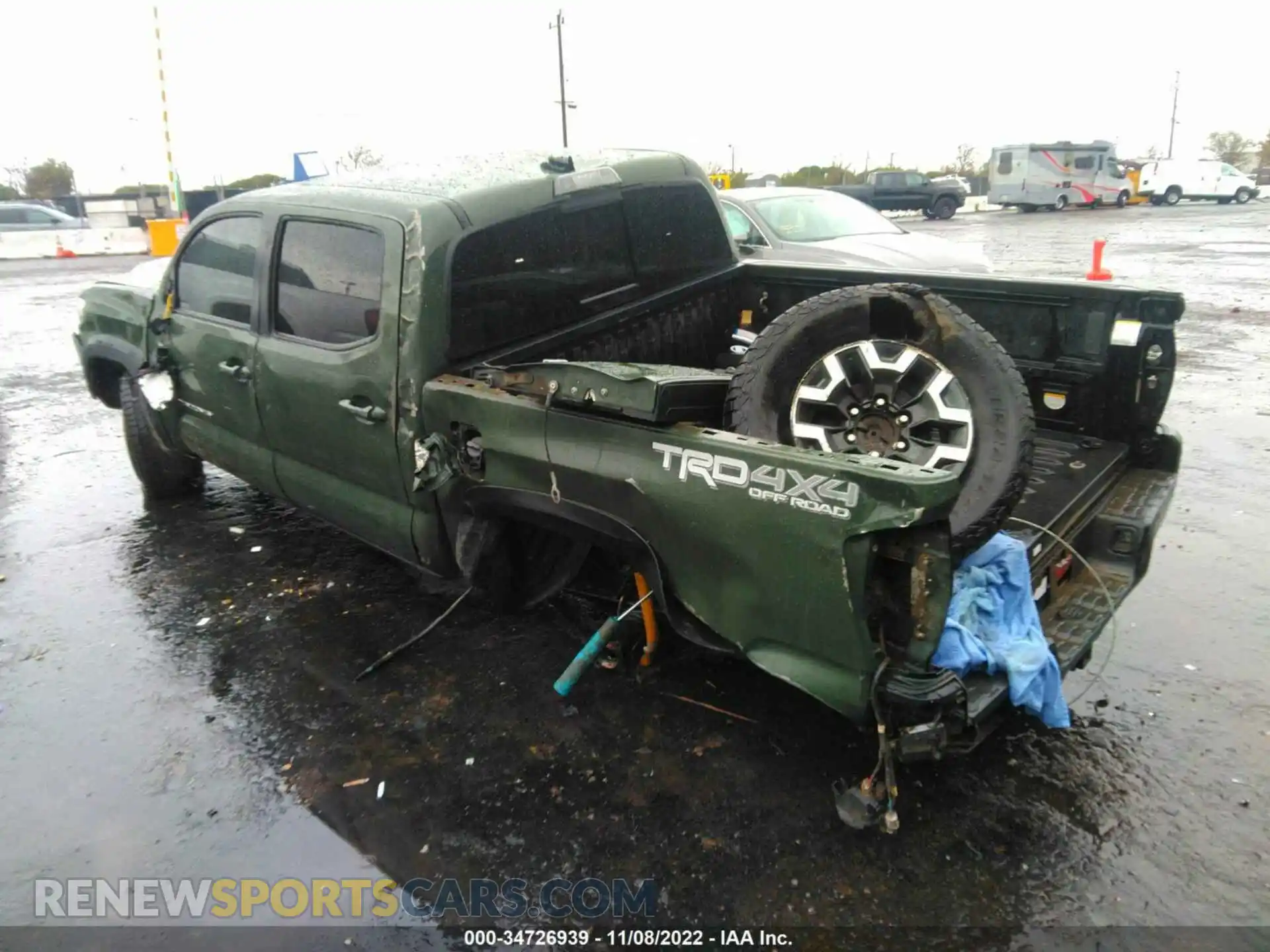 3 Фотография поврежденного автомобиля 3TMCZ5AN3MM415973 TOYOTA TACOMA 4WD 2021
