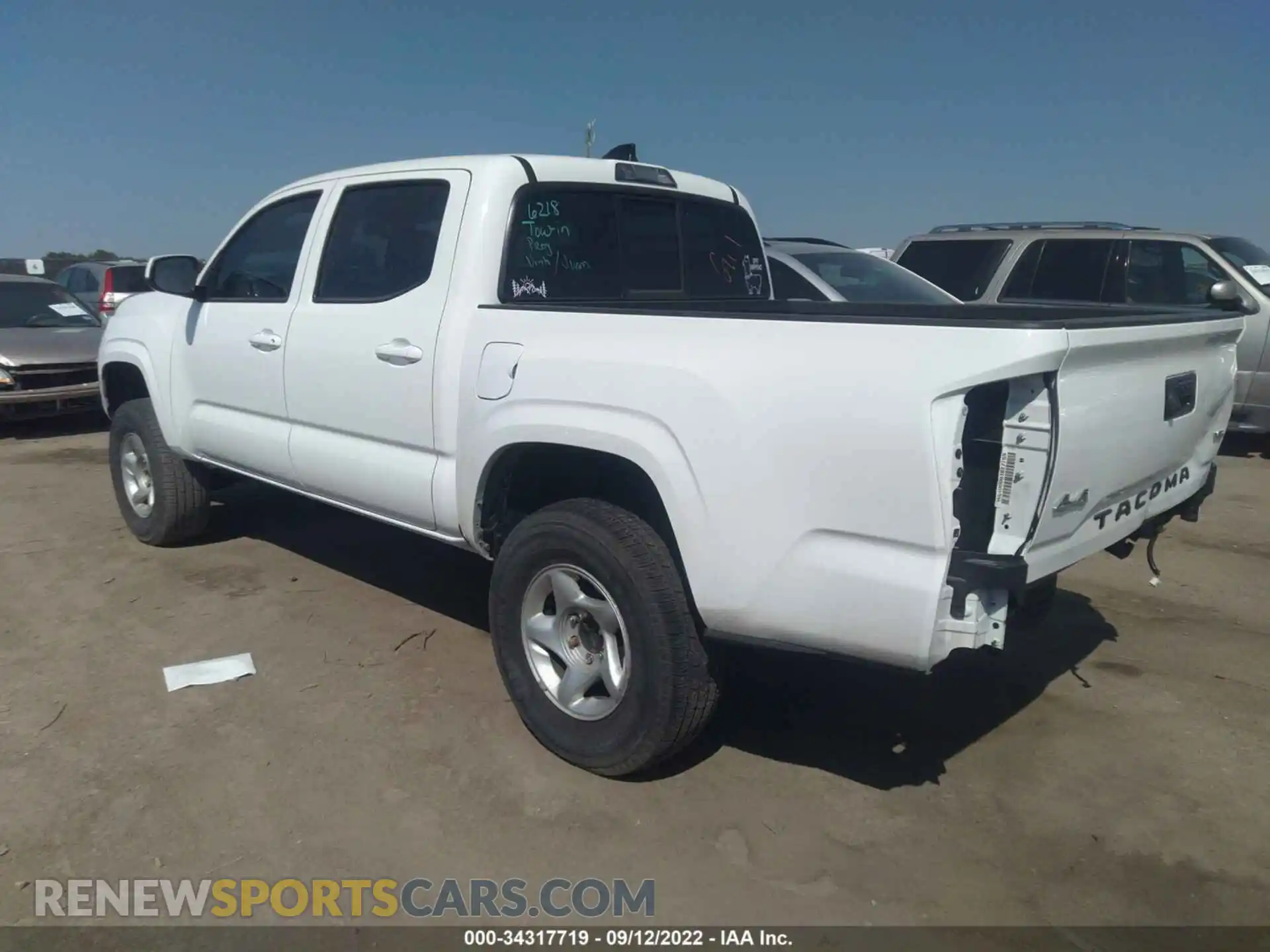 3 fotografías del automóvil dañado 3TMCZ5AN6MM423422 TOYOTA TACOMA 4WD 2021