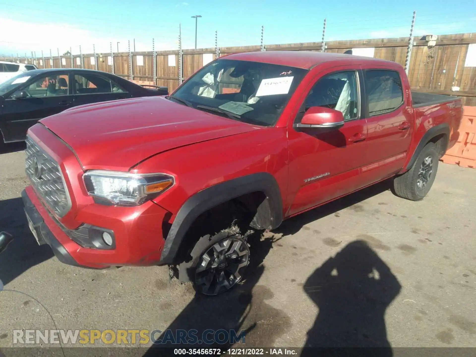 2 fotografías del automóvil dañado 3TMCZ5AN7MM420027 TOYOTA TACOMA 4WD 2021