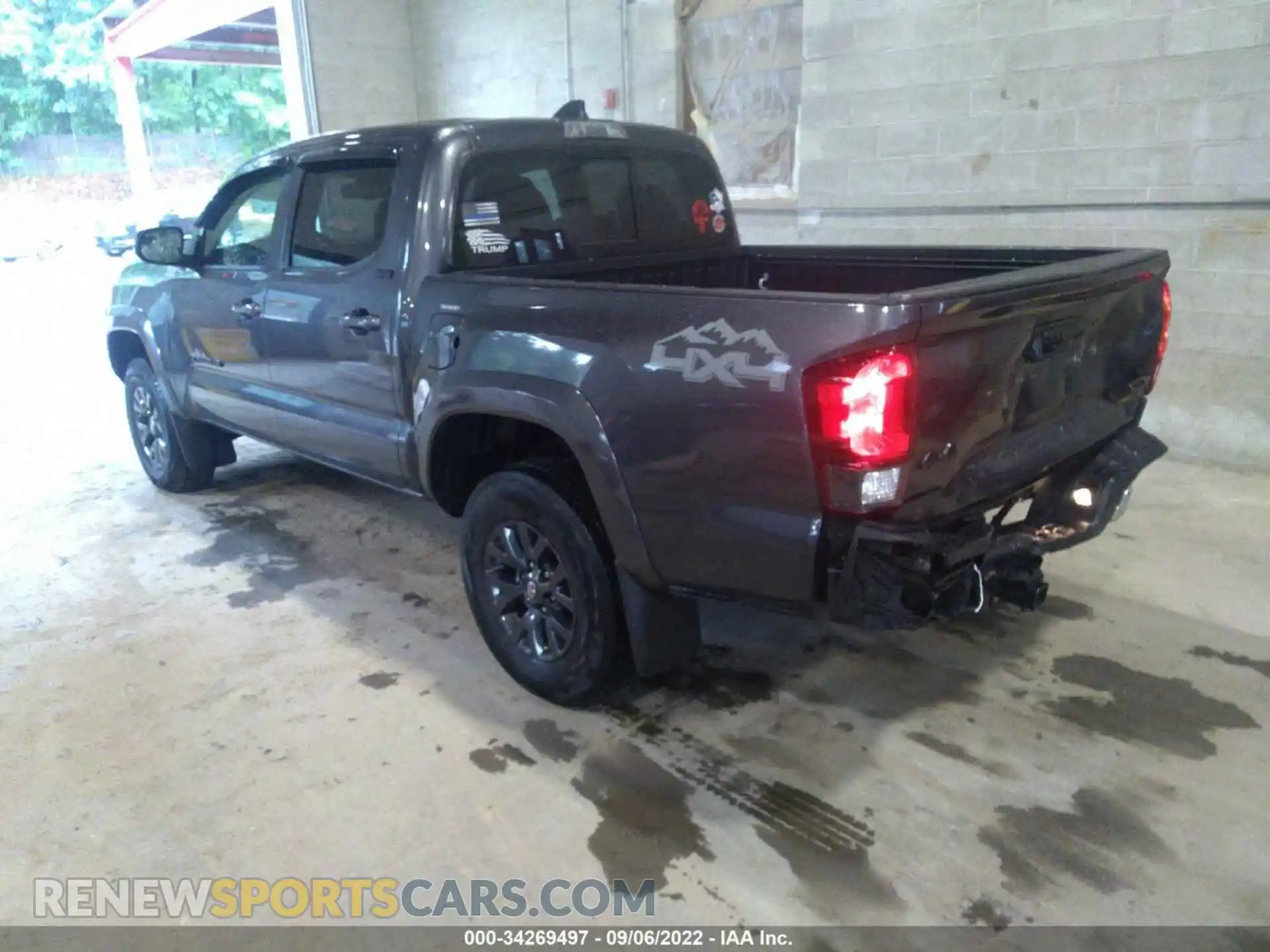 3 Фотография поврежденного автомобиля 3TMCZ5AN7MM422232 TOYOTA TACOMA 4WD 2021