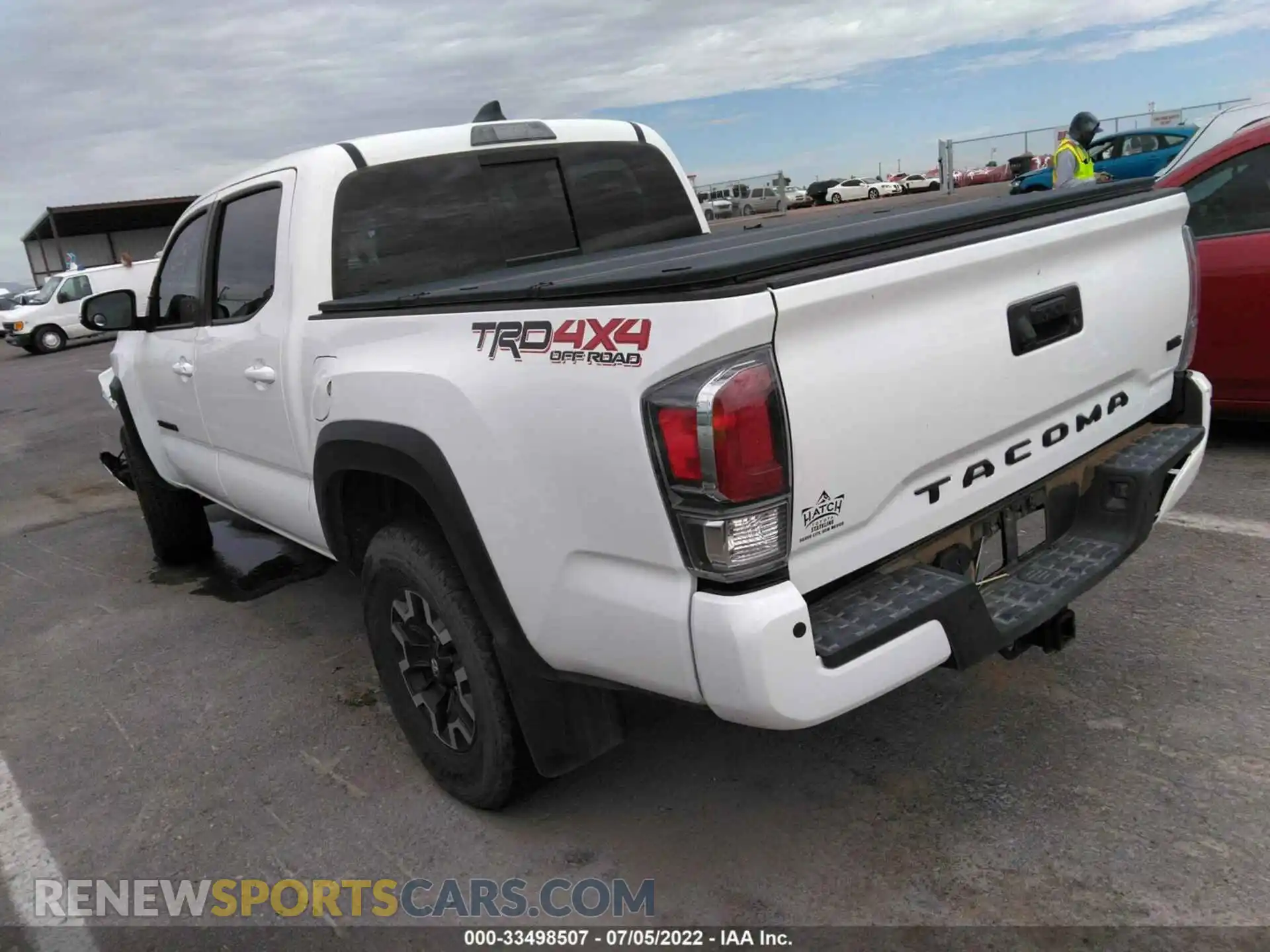 3 fotografías del automóvil dañado 3TMCZ5ANXMM428588 TOYOTA TACOMA 4WD 2021