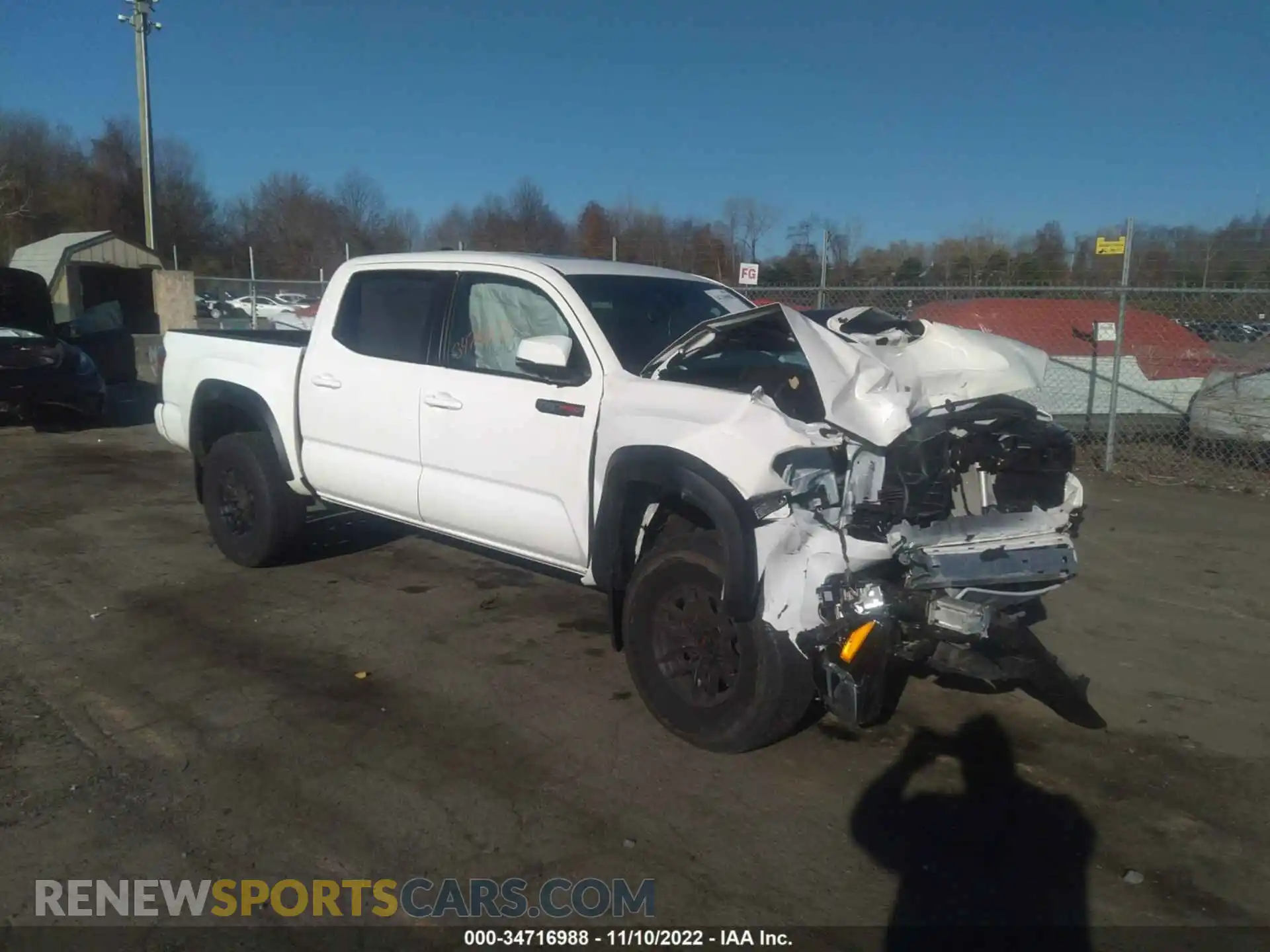 1 Фотография поврежденного автомобиля 3TYCZ5AN3MT039148 TOYOTA TACOMA 4WD 2021