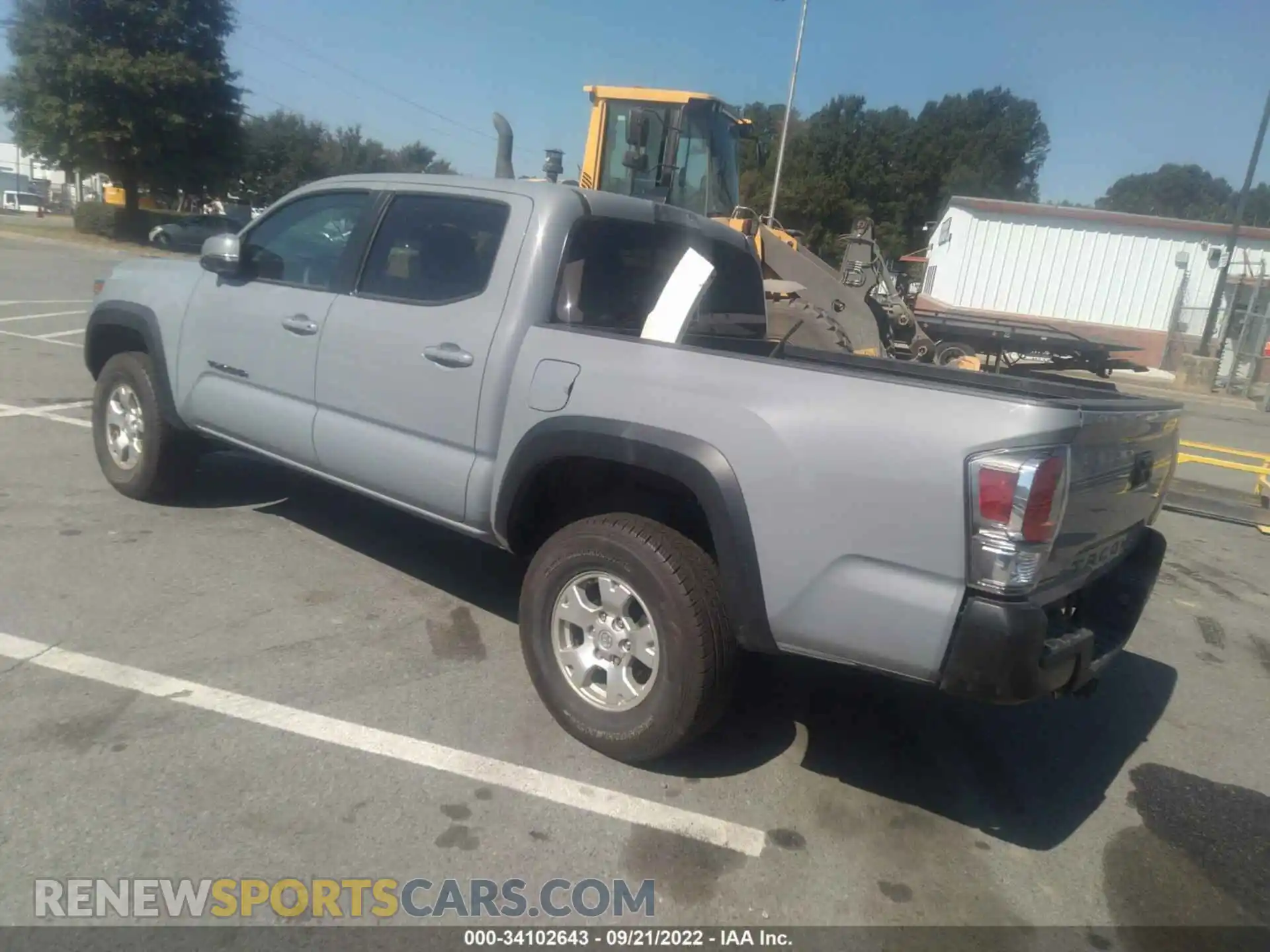 3 fotografías del automóvil dañado 3TYCZ5AN3MT045838 TOYOTA TACOMA 4WD 2021
