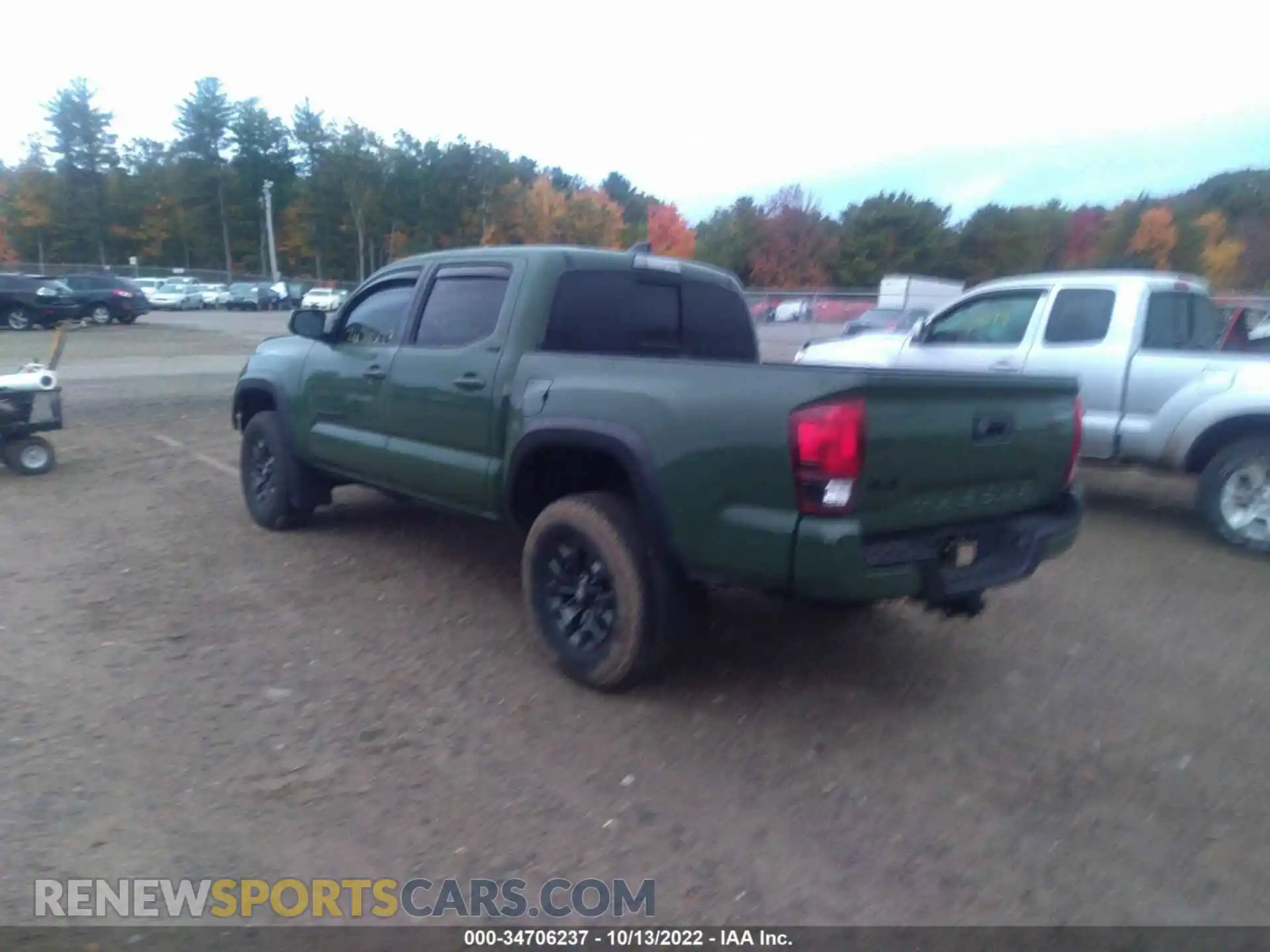 3 Фотография поврежденного автомобиля 3TYCZ5AN4MT020222 TOYOTA TACOMA 4WD 2021