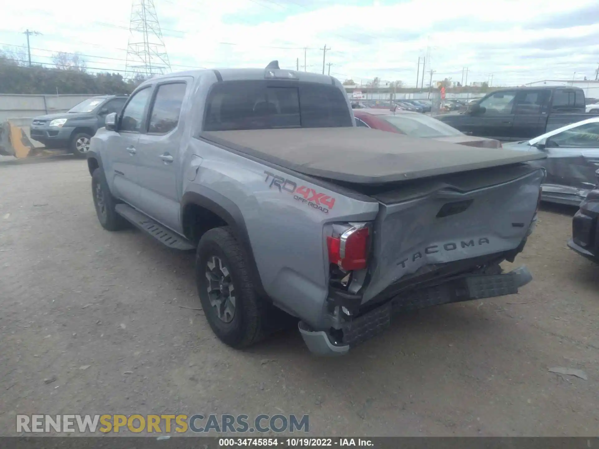 3 Фотография поврежденного автомобиля 3TYCZ5AN8MT046922 TOYOTA TACOMA 4WD 2021