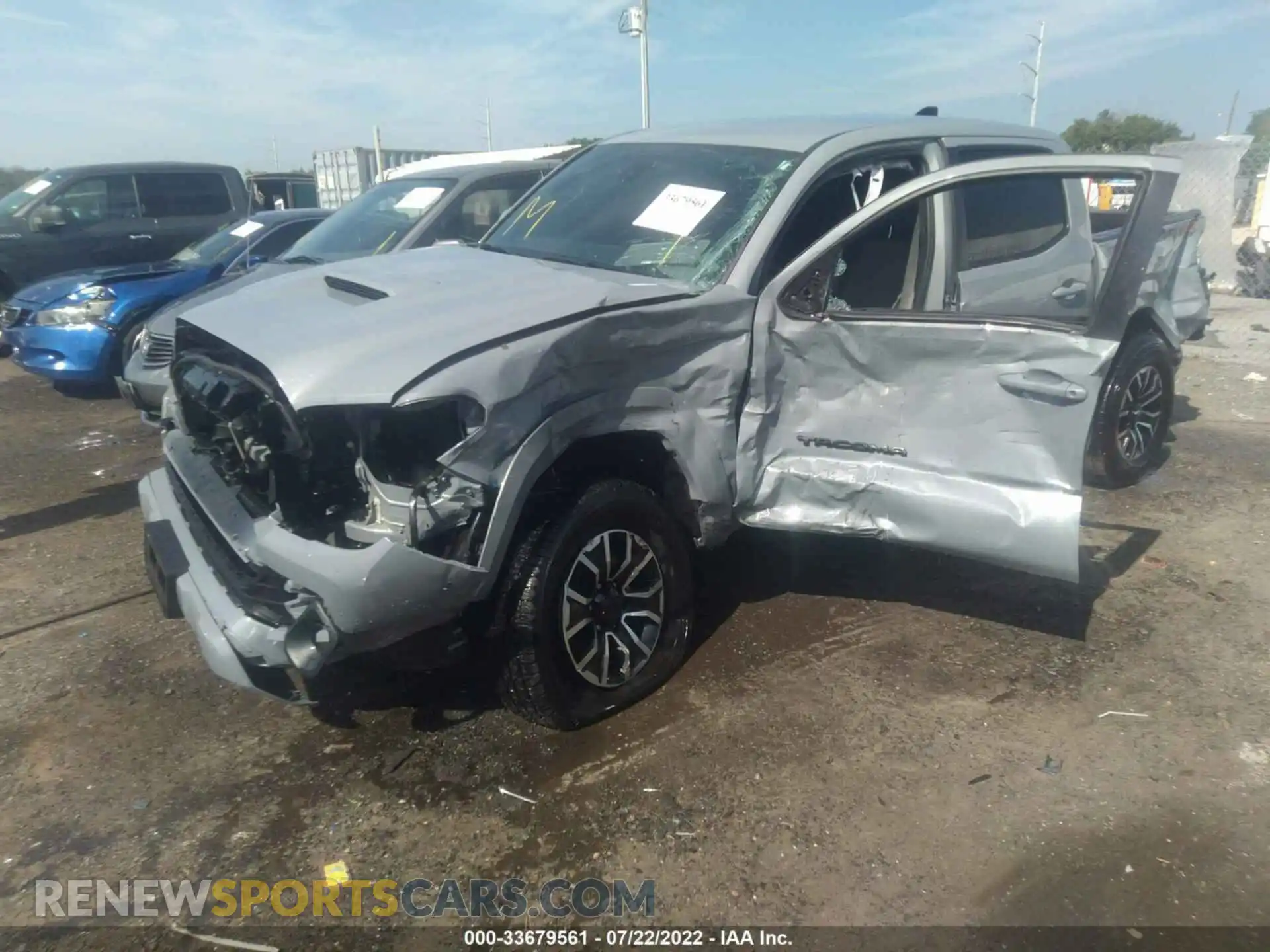 2 Фотография поврежденного автомобиля 3TYCZ5ANXMT039986 TOYOTA TACOMA 4WD 2021