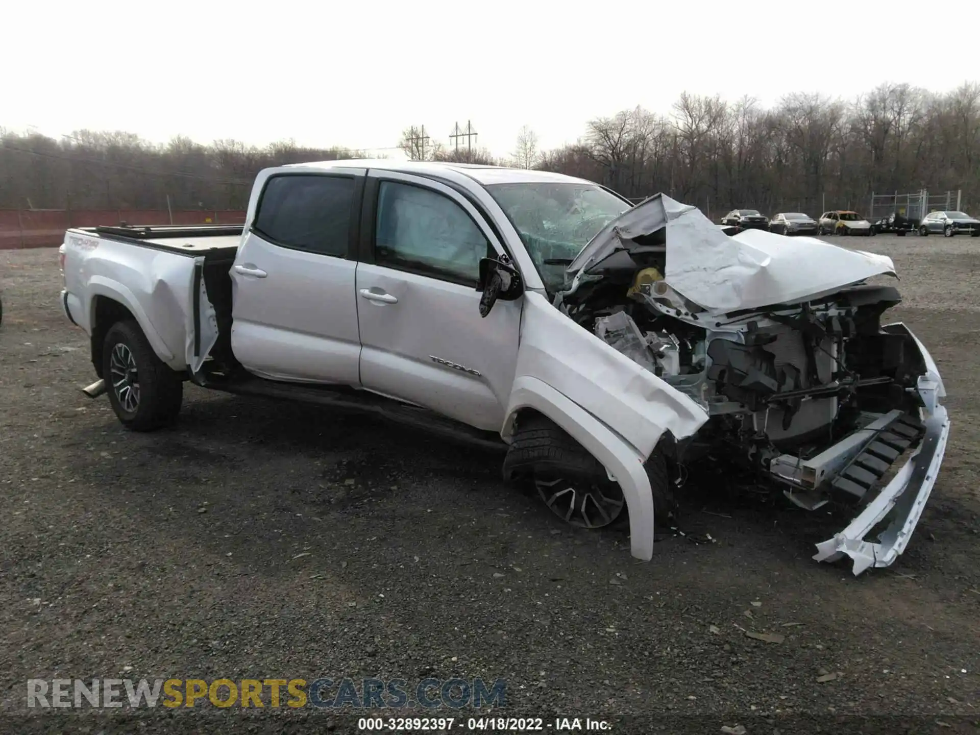 1 fotografías del automóvil dañado 3TYDZ5BN3MT001308 TOYOTA TACOMA 4WD 2021