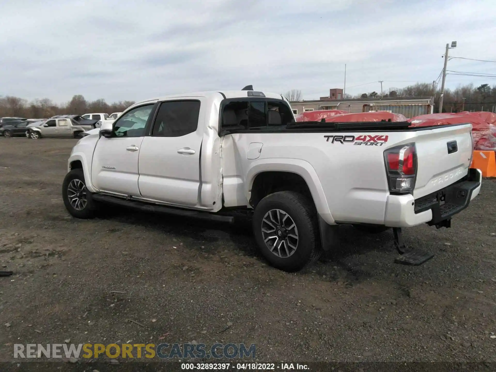 3 fotografías del automóvil dañado 3TYDZ5BN3MT001308 TOYOTA TACOMA 4WD 2021