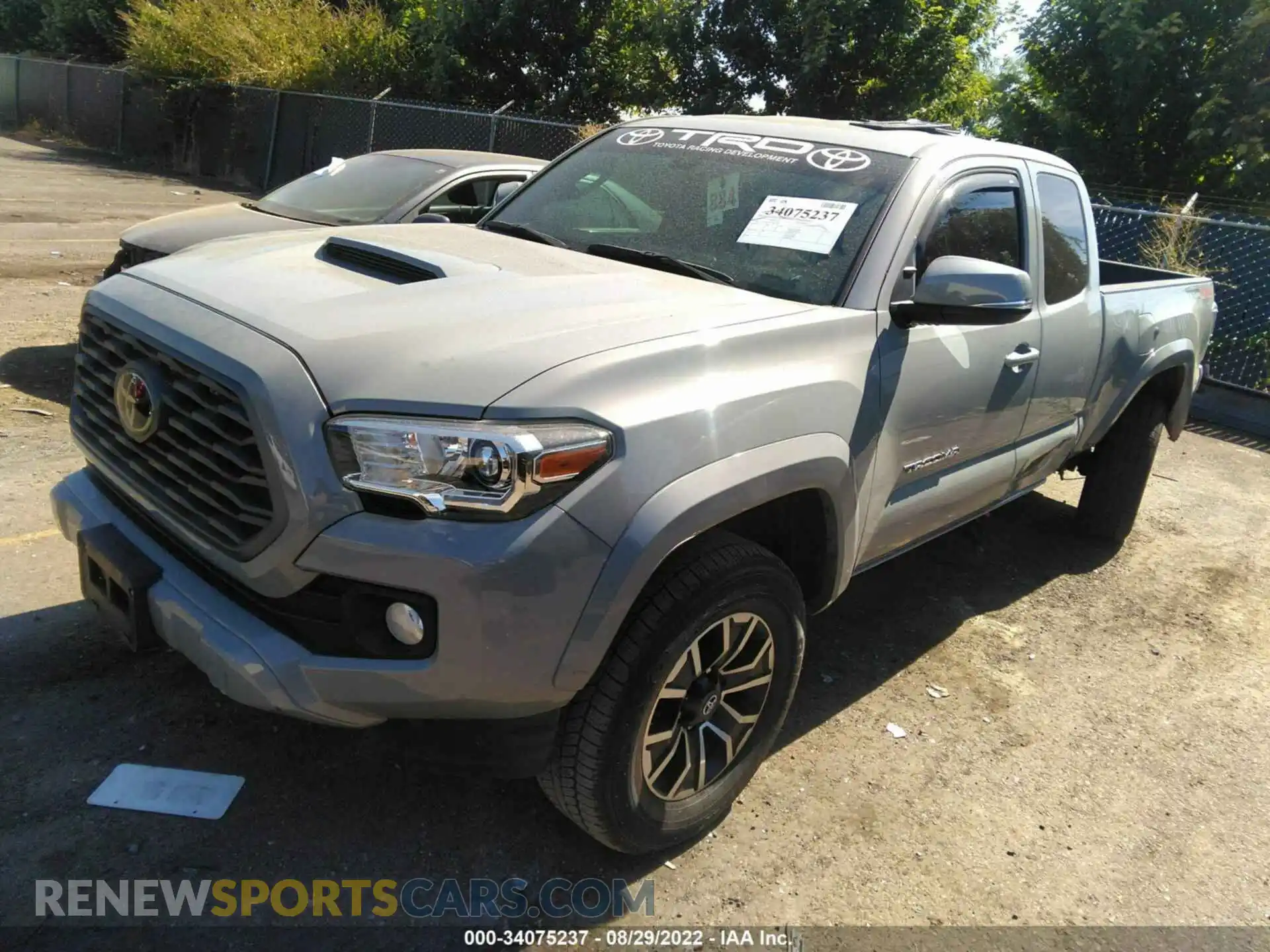 2 Фотография поврежденного автомобиля 3TYSZ5AN1MT020514 TOYOTA TACOMA 4WD 2021