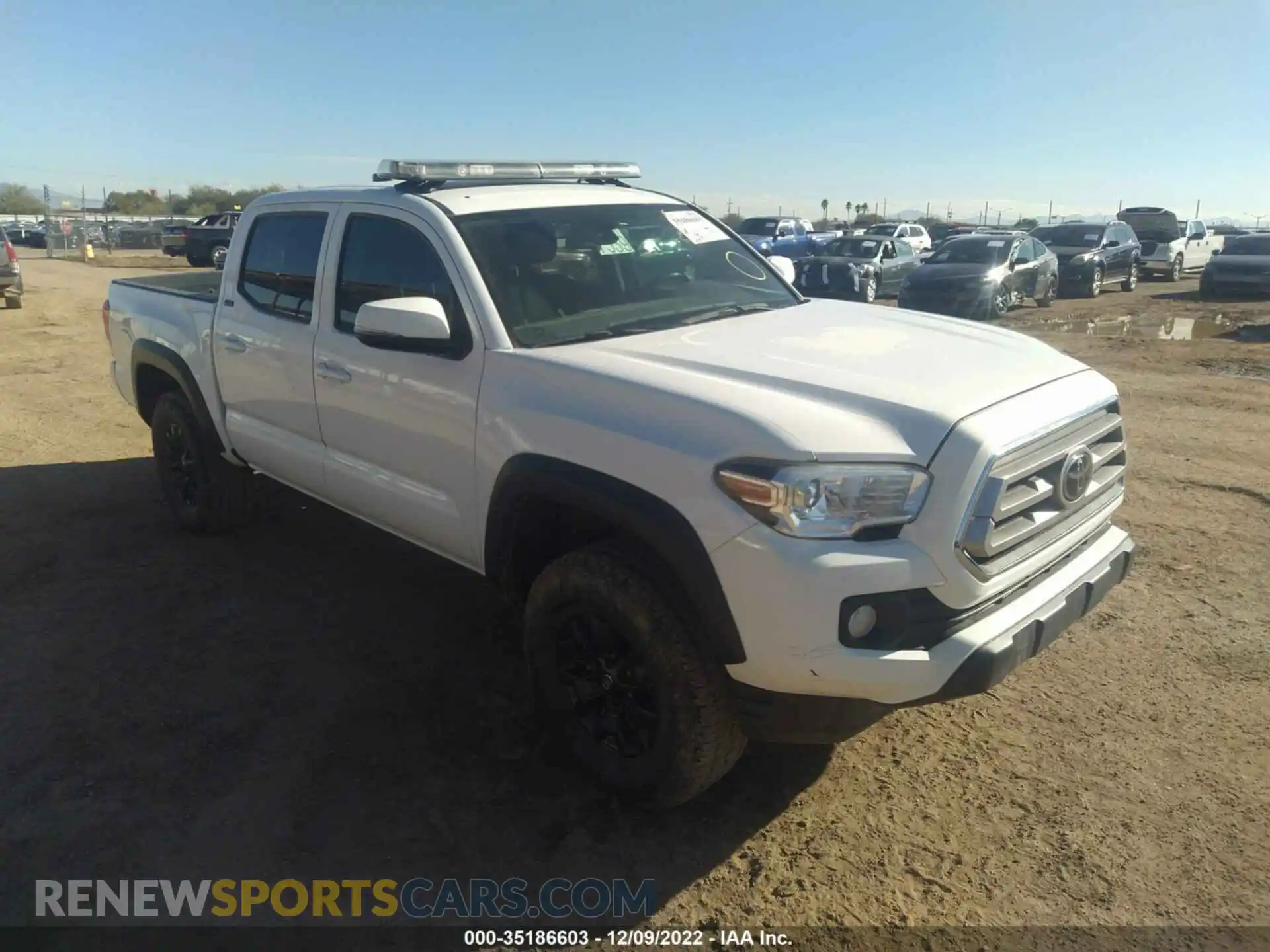 1 Фотография поврежденного автомобиля 5TFCZ5AN1MX264173 TOYOTA TACOMA 4WD 2021