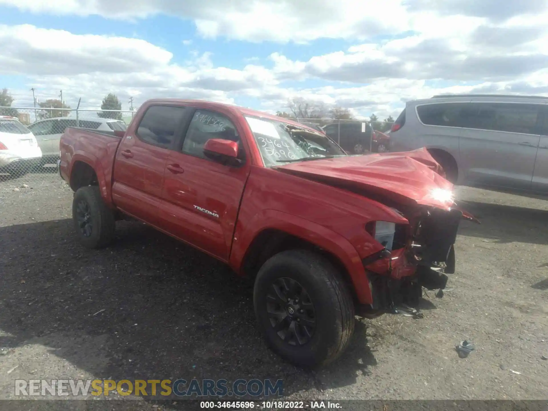 1 Фотография поврежденного автомобиля 5TFCZ5AN2MX276008 TOYOTA TACOMA 4WD 2021