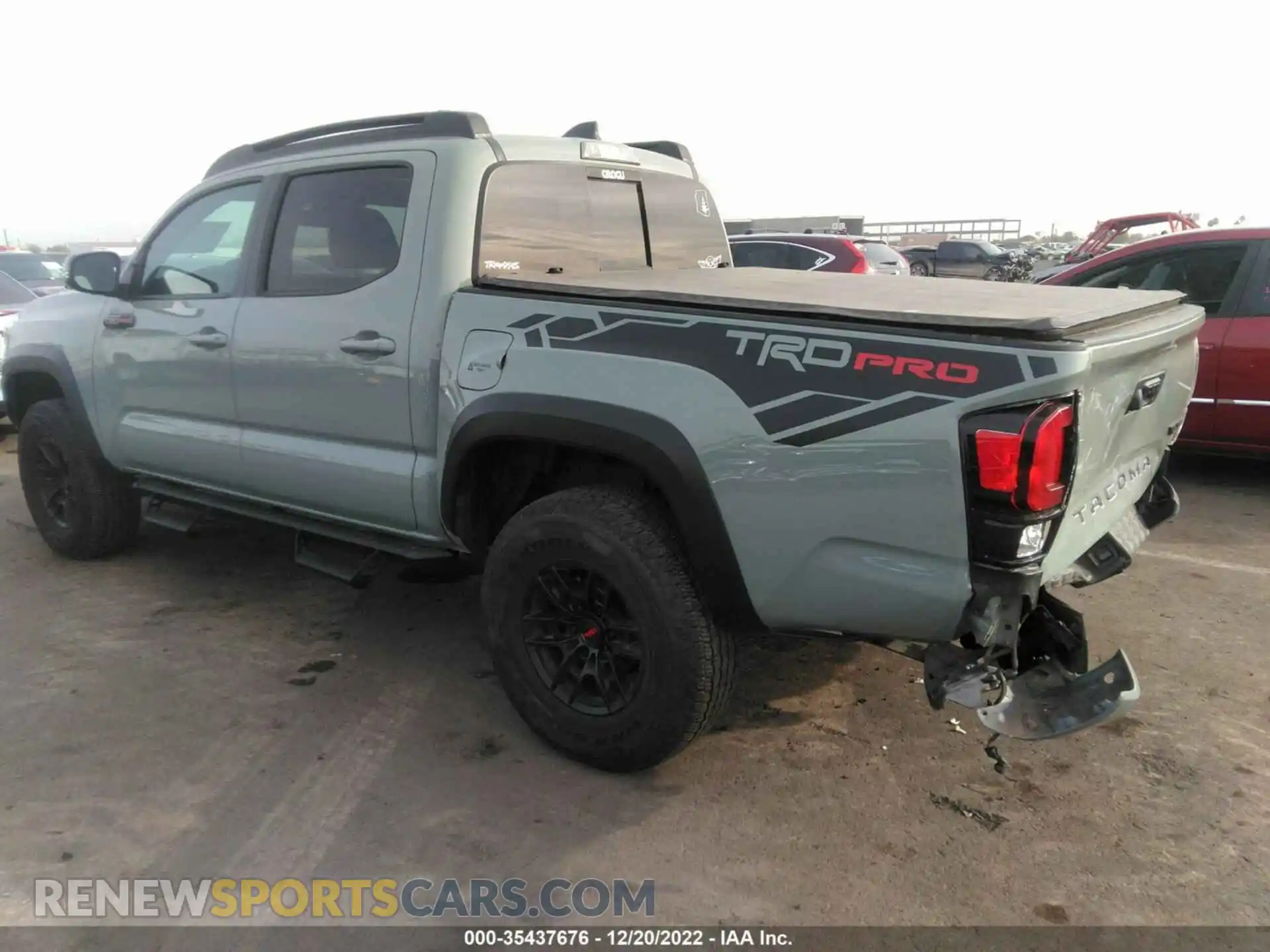 3 fotografías del automóvil dañado 5TFCZ5AN4MX268055 TOYOTA TACOMA 4WD 2021