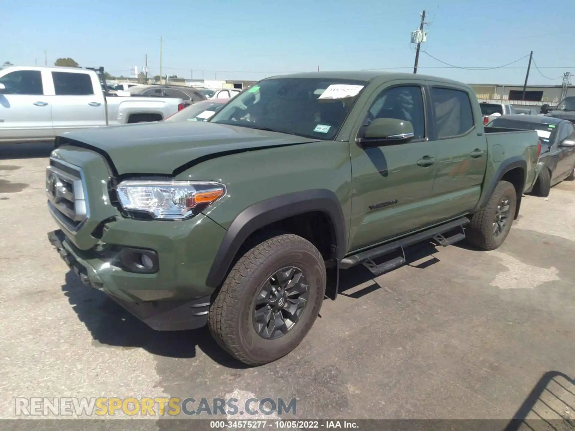 2 Фотография поврежденного автомобиля 5TFCZ5AN8MX280726 TOYOTA TACOMA 4WD 2021