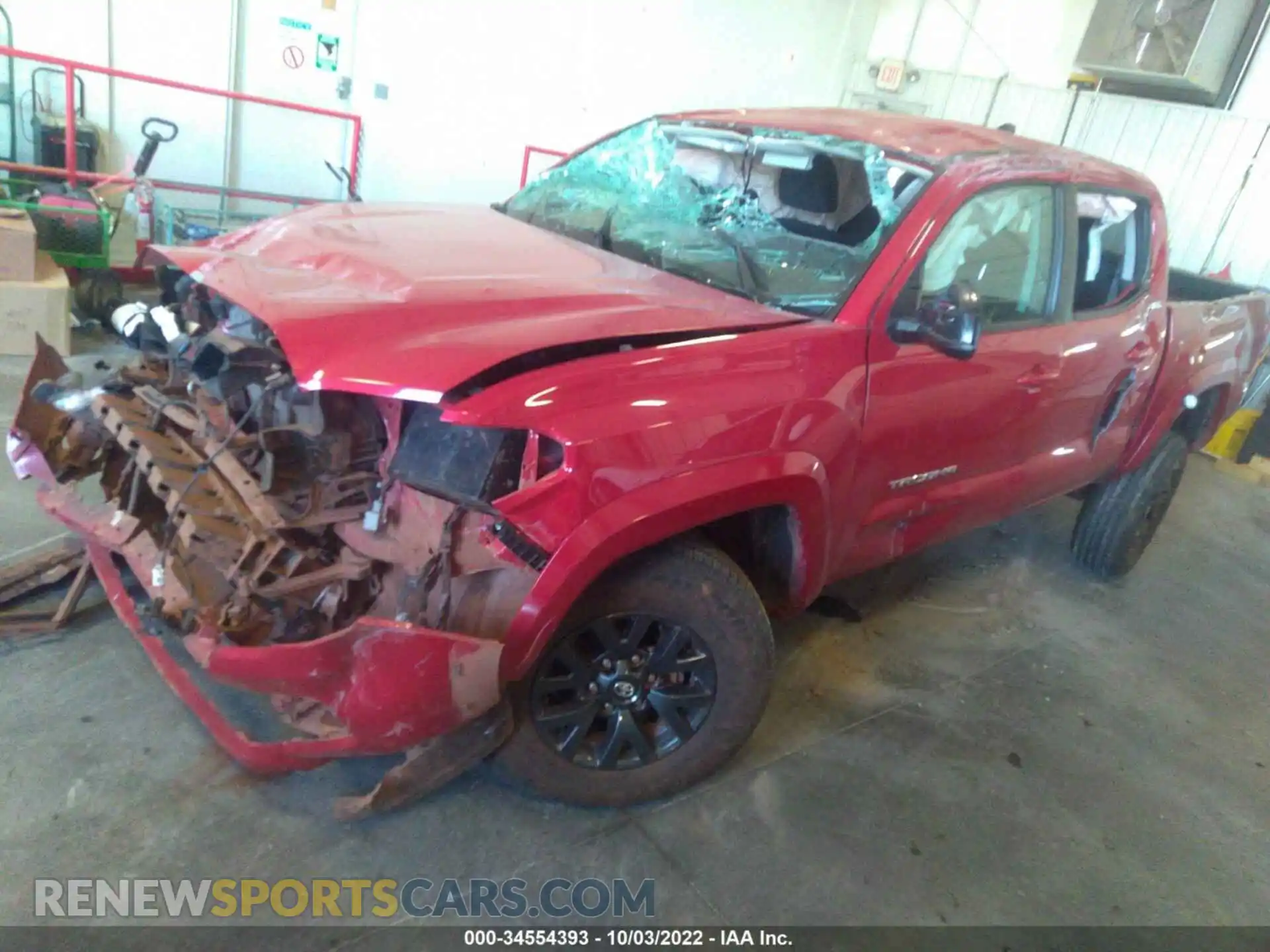 2 fotografías del automóvil dañado 5TFCZ5AN9MX276166 TOYOTA TACOMA 4WD 2021