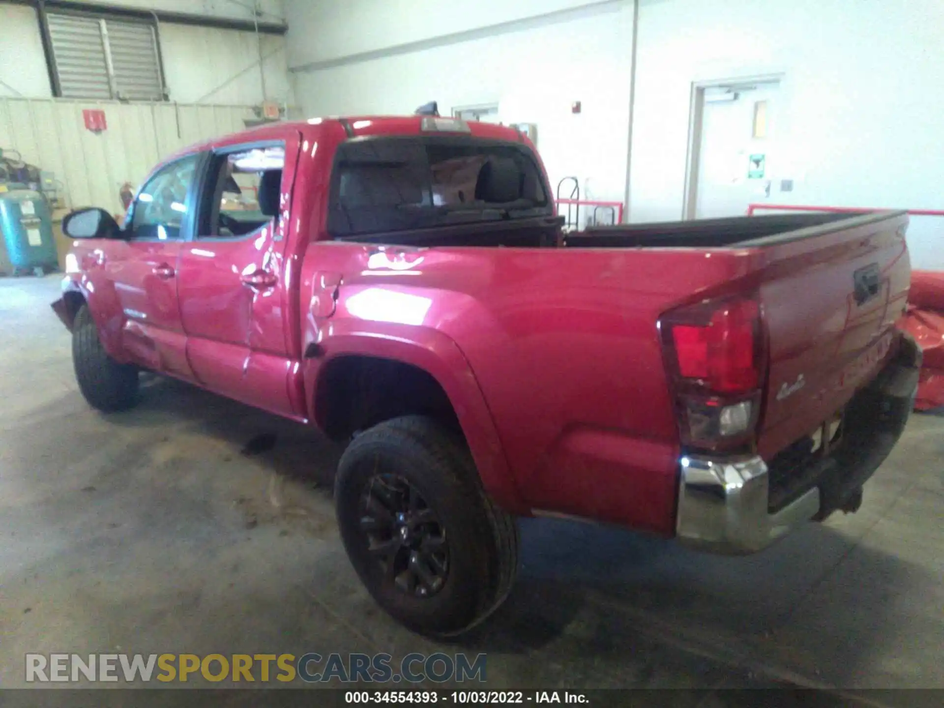 3 fotografías del automóvil dañado 5TFCZ5AN9MX276166 TOYOTA TACOMA 4WD 2021