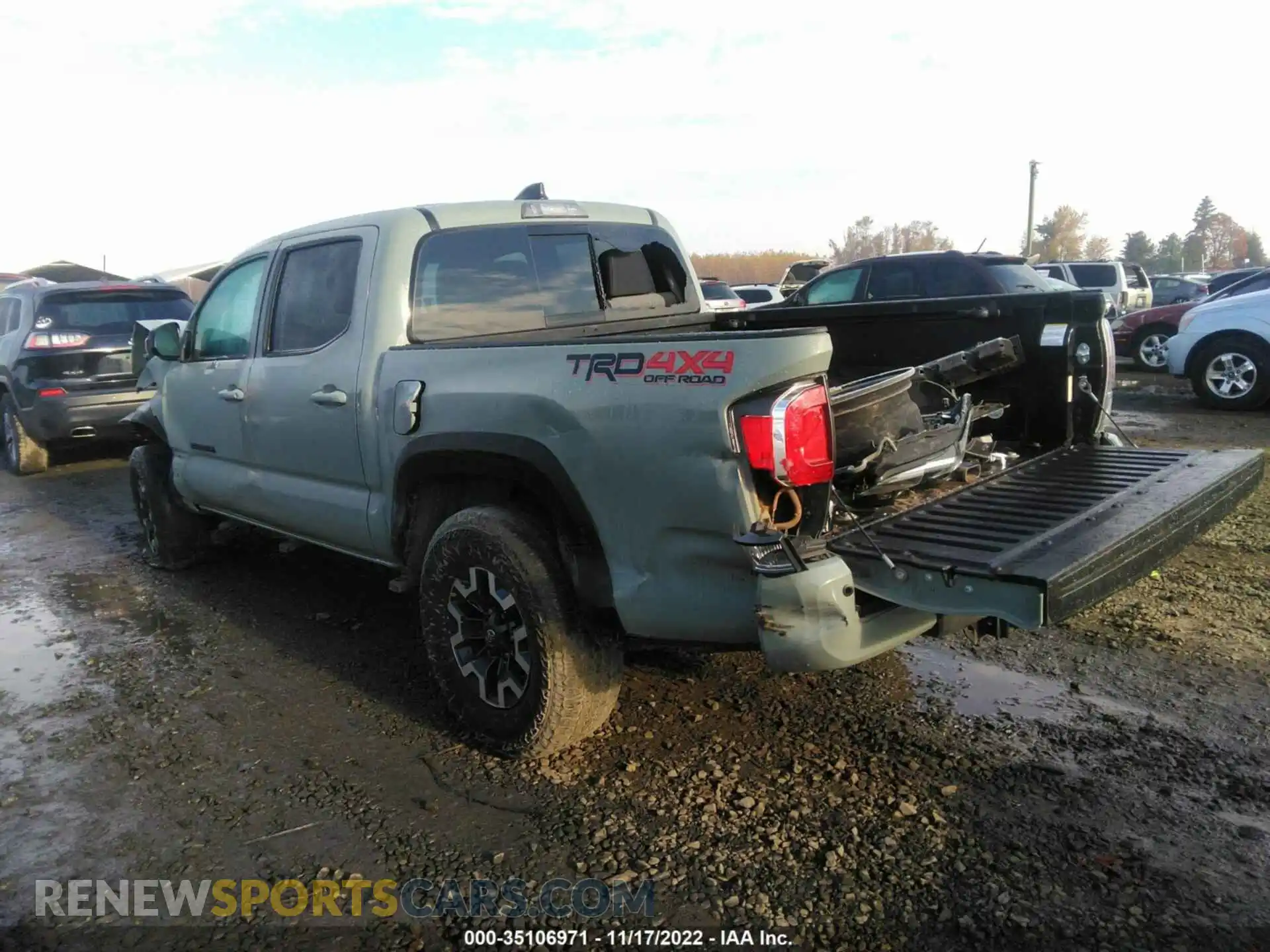 3 Photograph of a damaged car 3TMCZ5AN1NM492150 TOYOTA TACOMA 4WD 2022