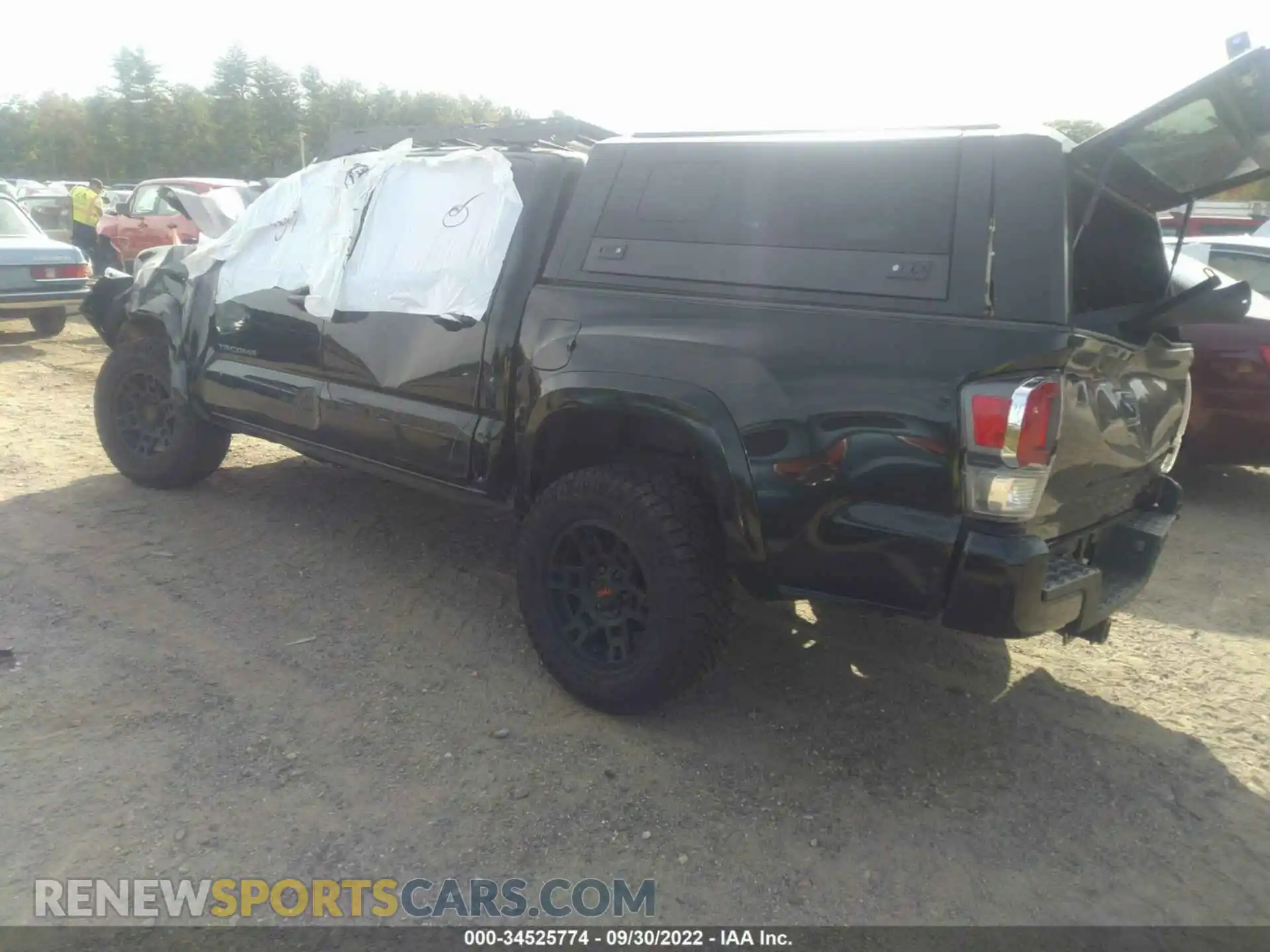 3 Photograph of a damaged car 3TMCZ5AN5NM464979 TOYOTA TACOMA 4WD 2022